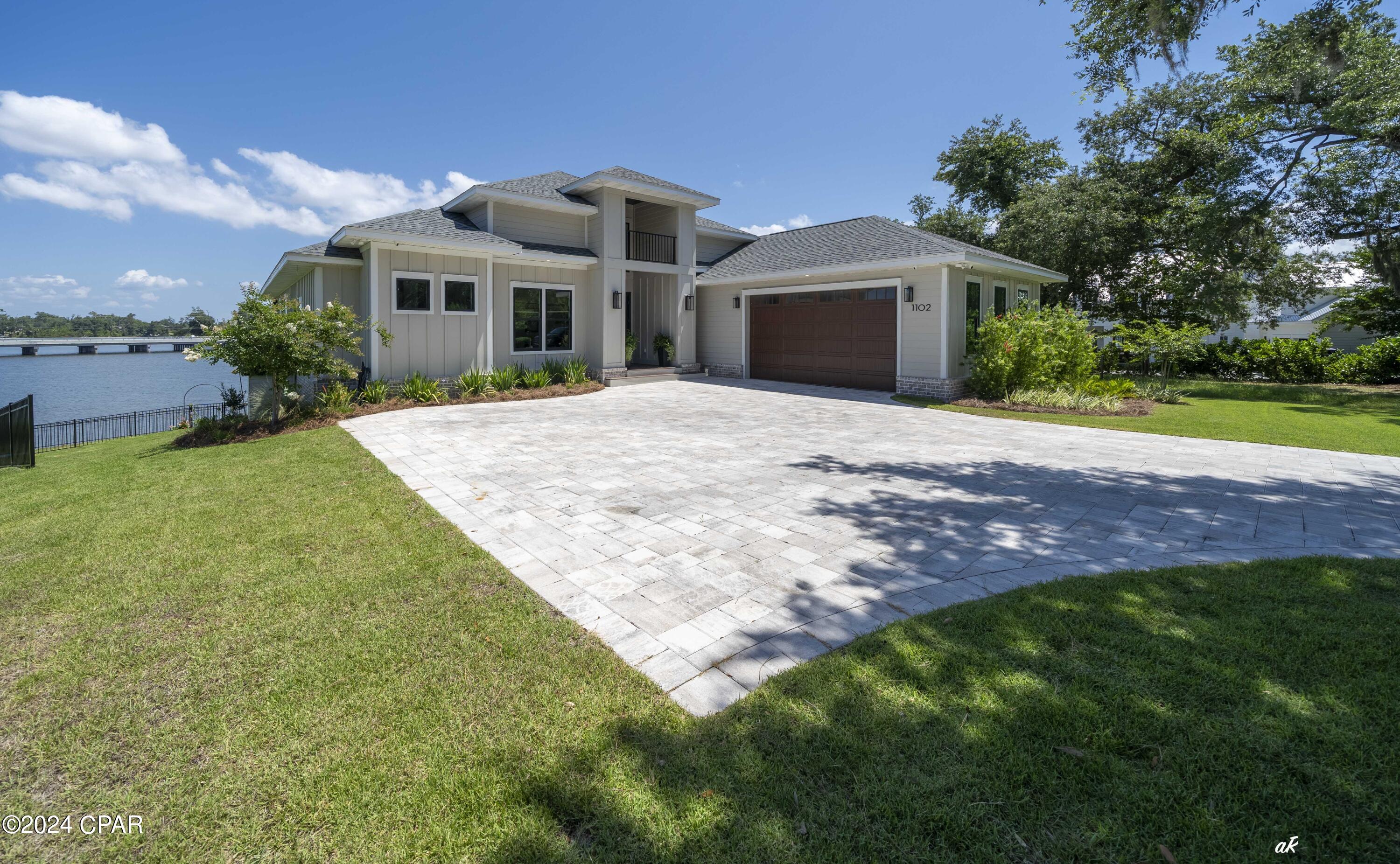 1102 Cove Pointe Drive