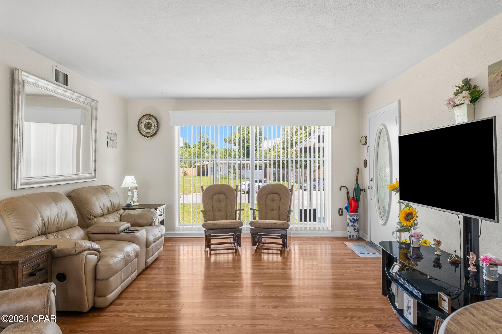 109 Springhill Circle