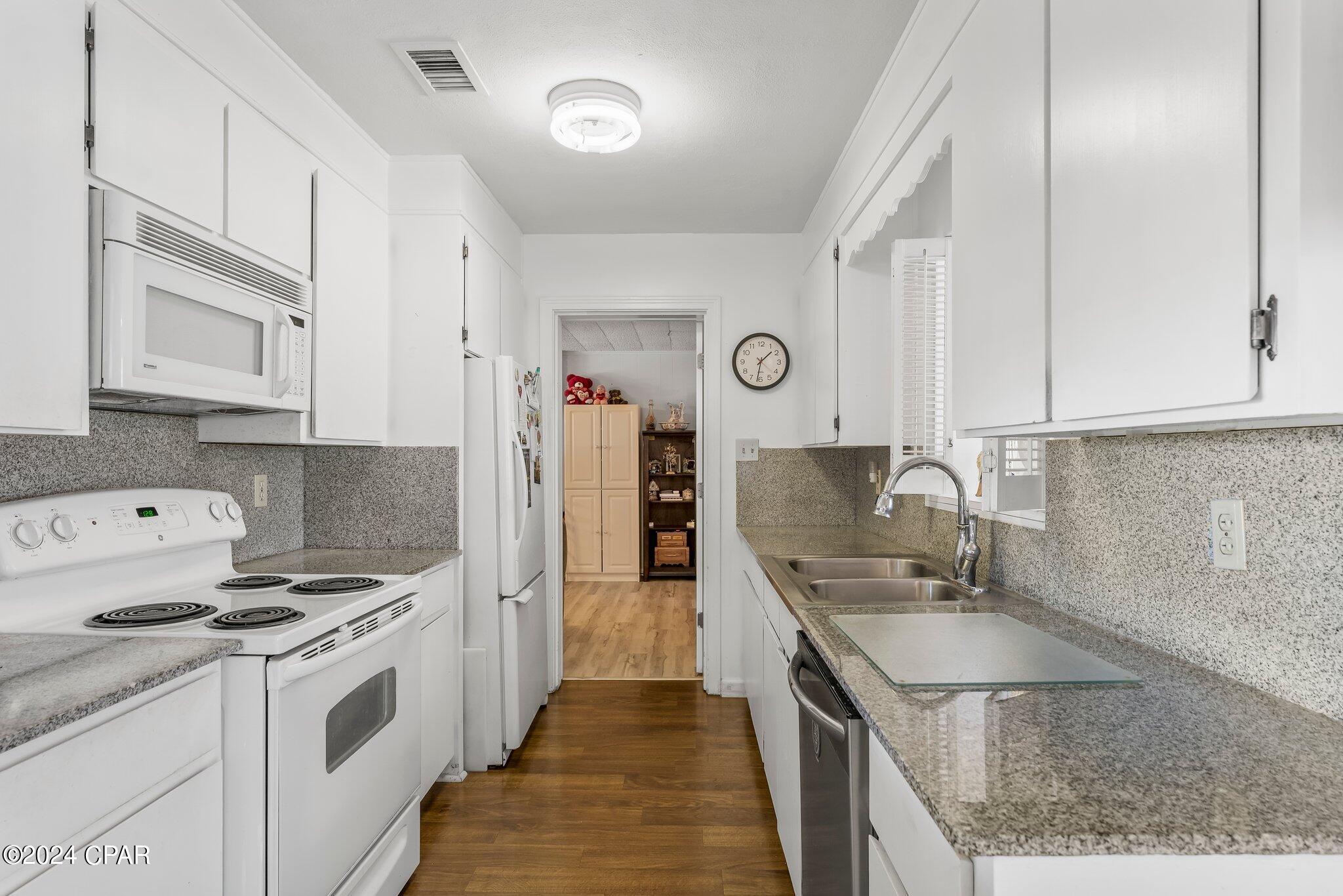 109 Springhill Circle