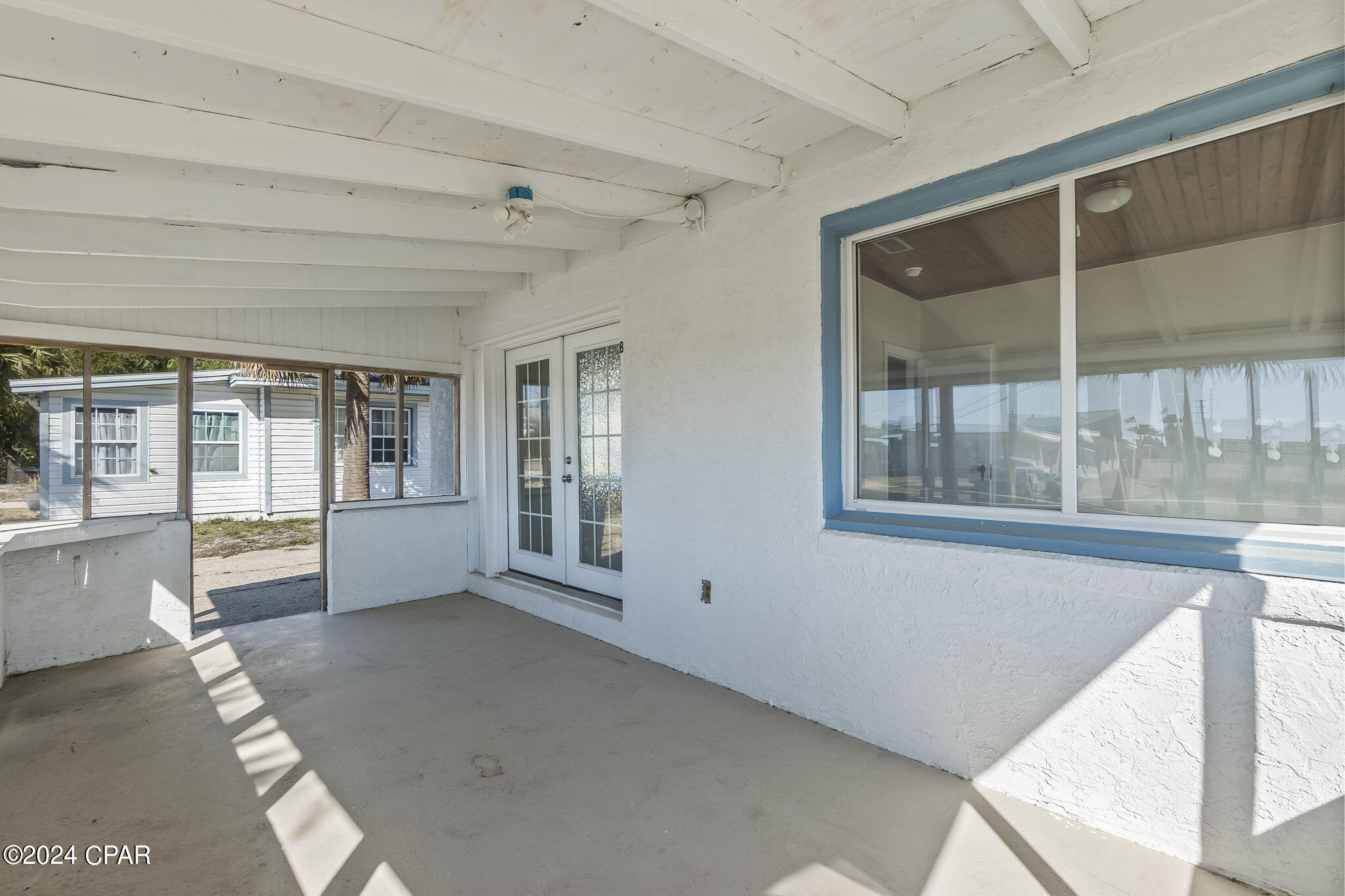 613 Azalea Street