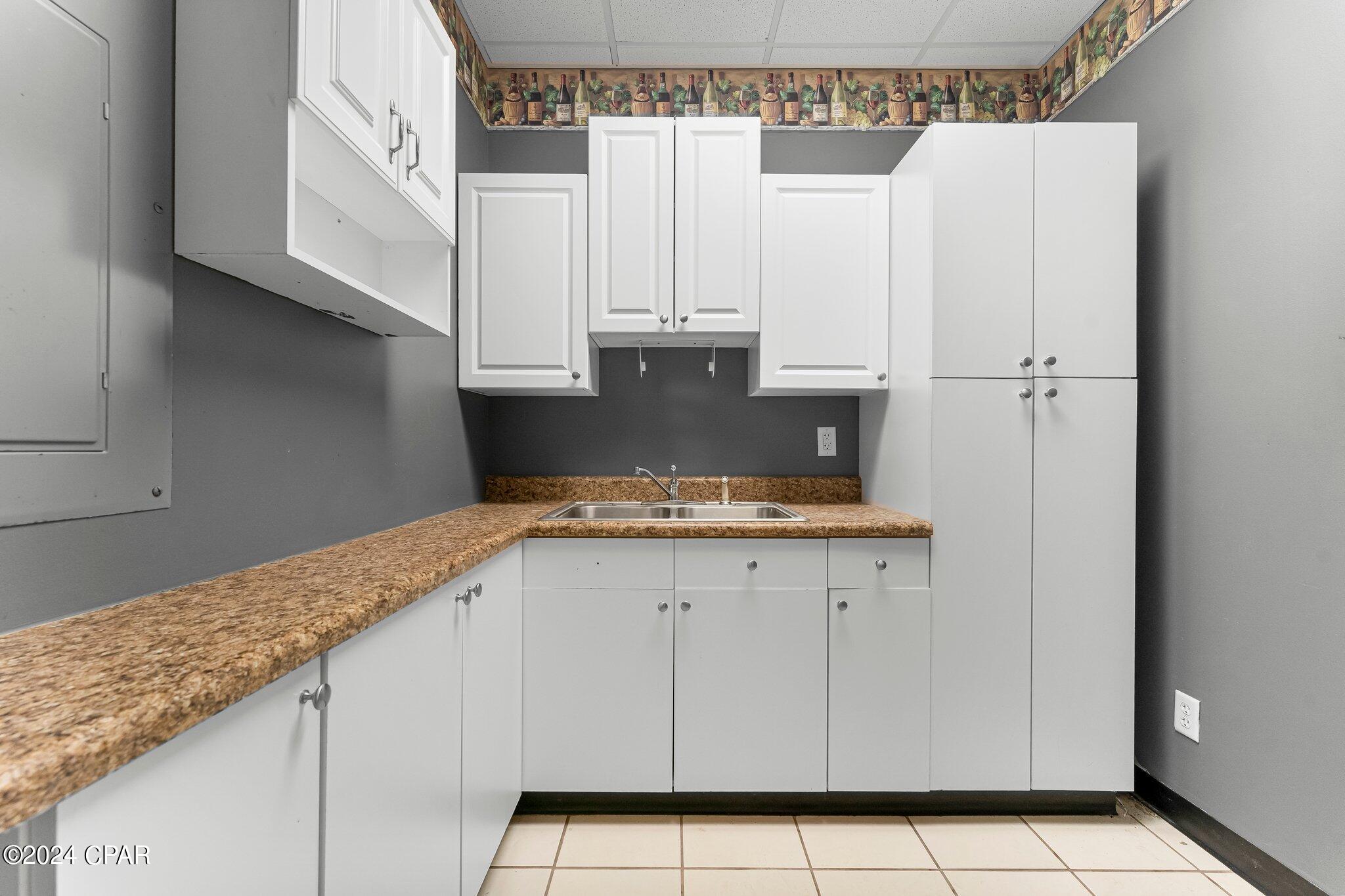 2410 St Andrews Boulevard B