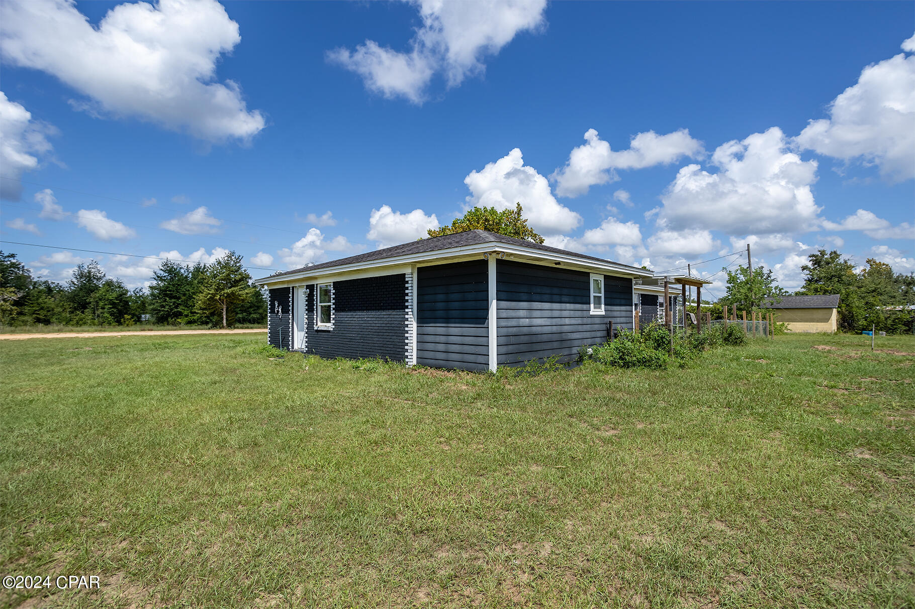 8038 Willow Road