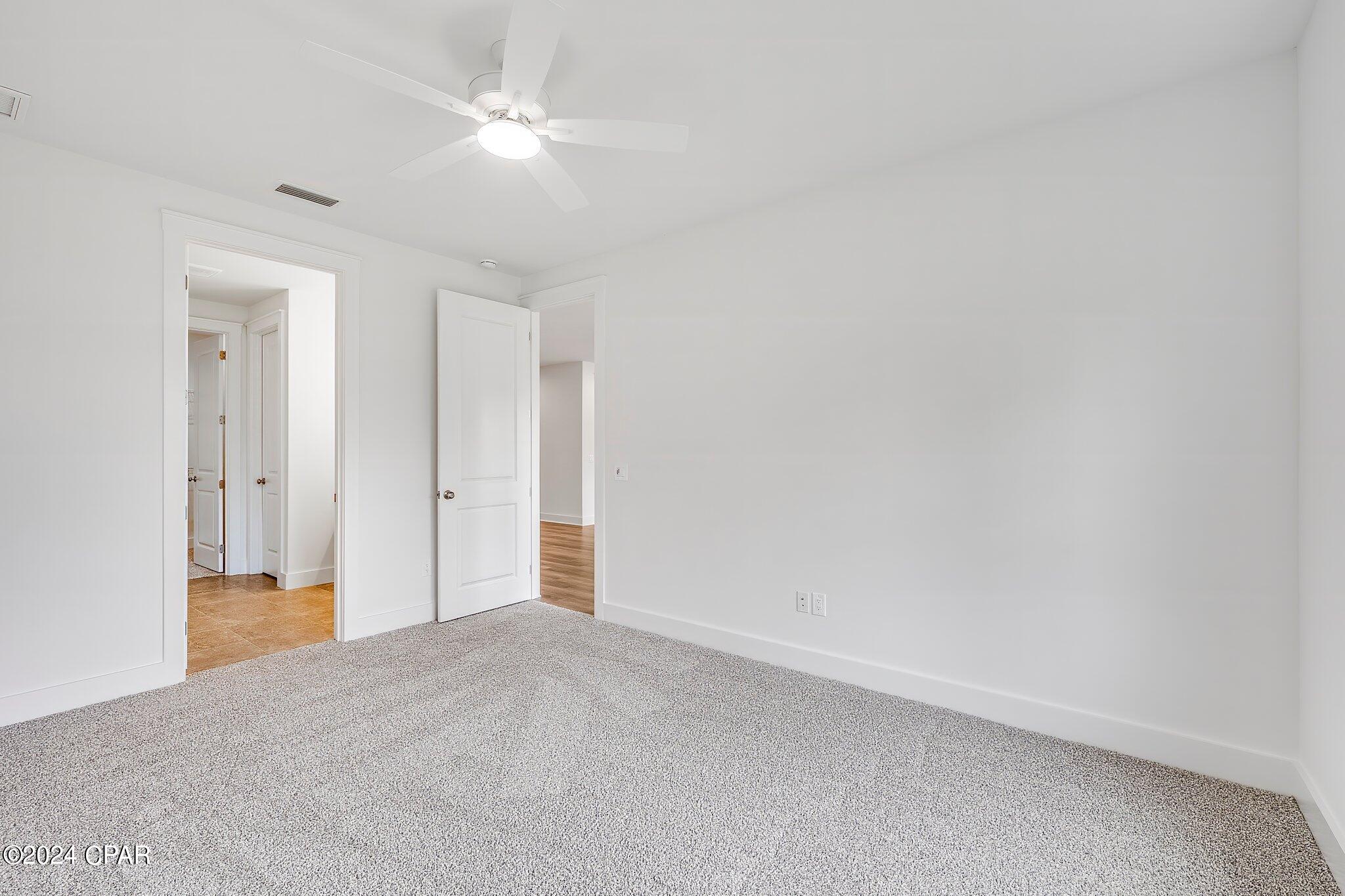 1306 W 30th Street