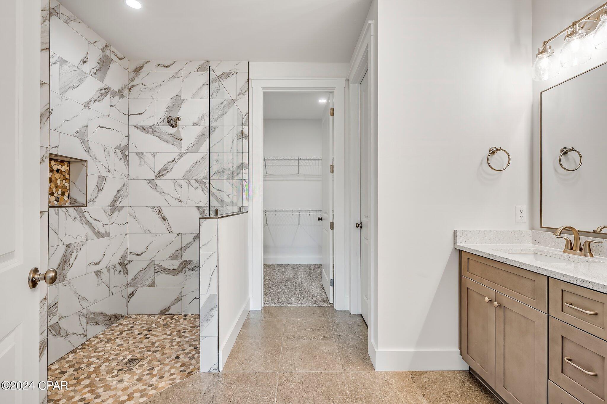 1306 W 30th Street