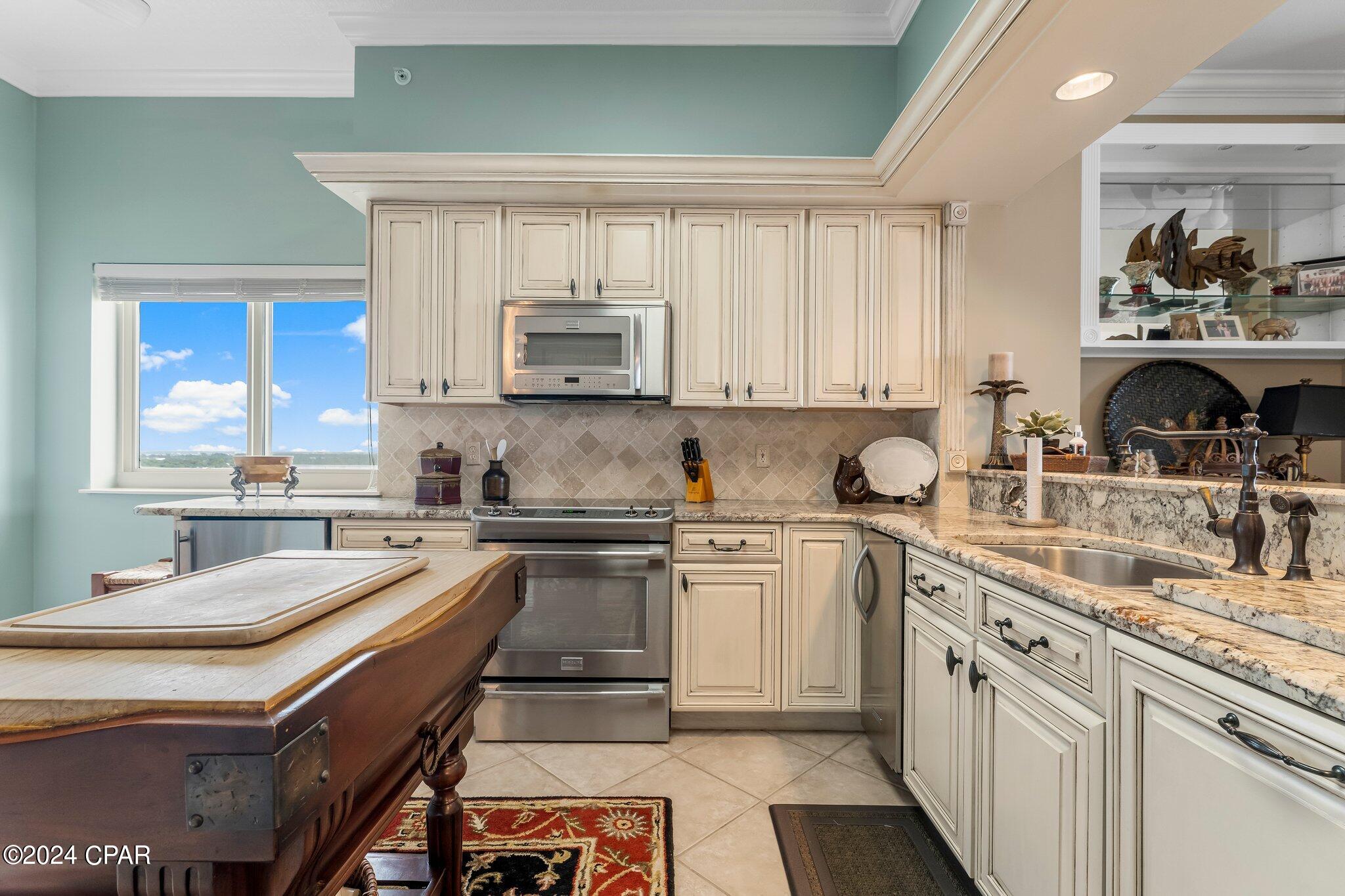 8601 E Surf Drive 15-E