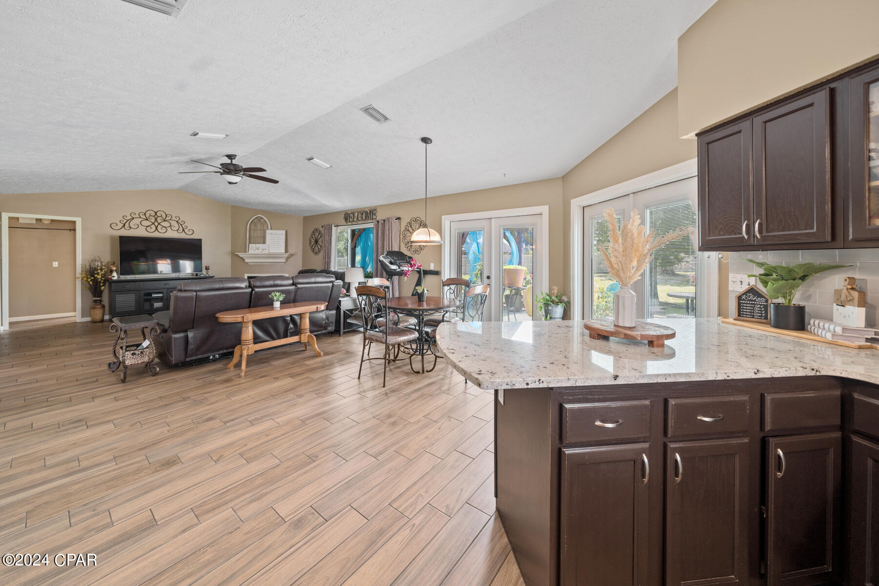 9162 Sunshine Drive
