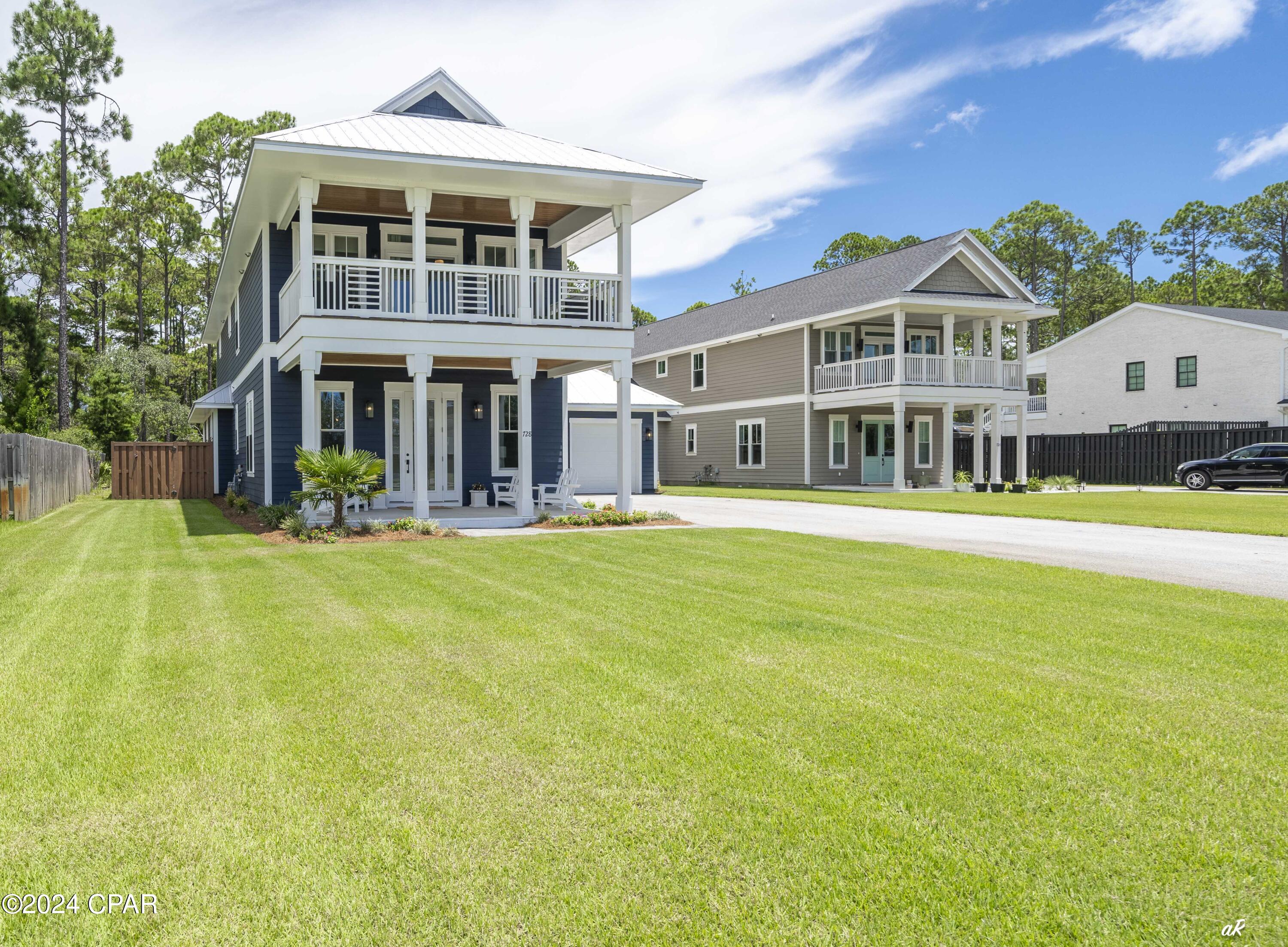 728 Wild Heron Way