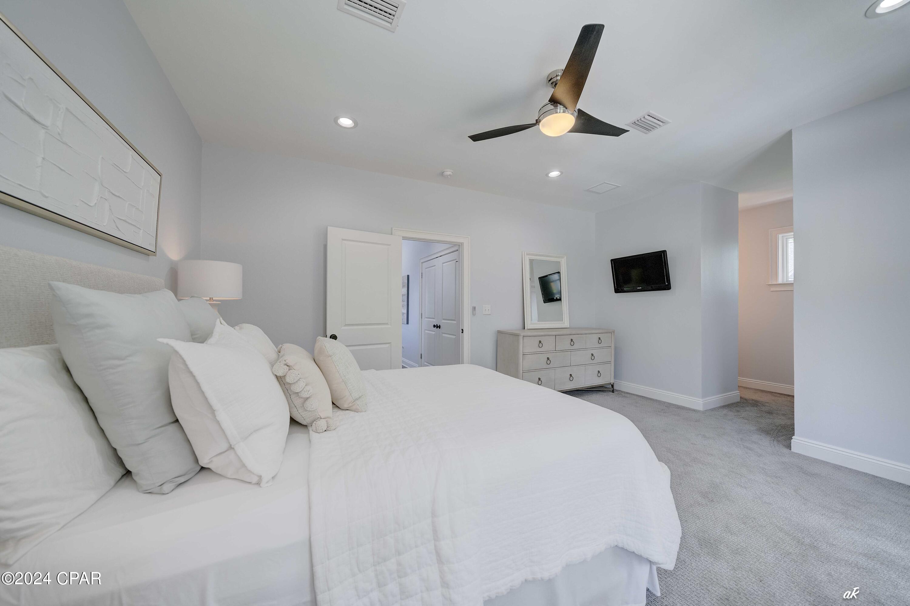 728 Wild Heron Way