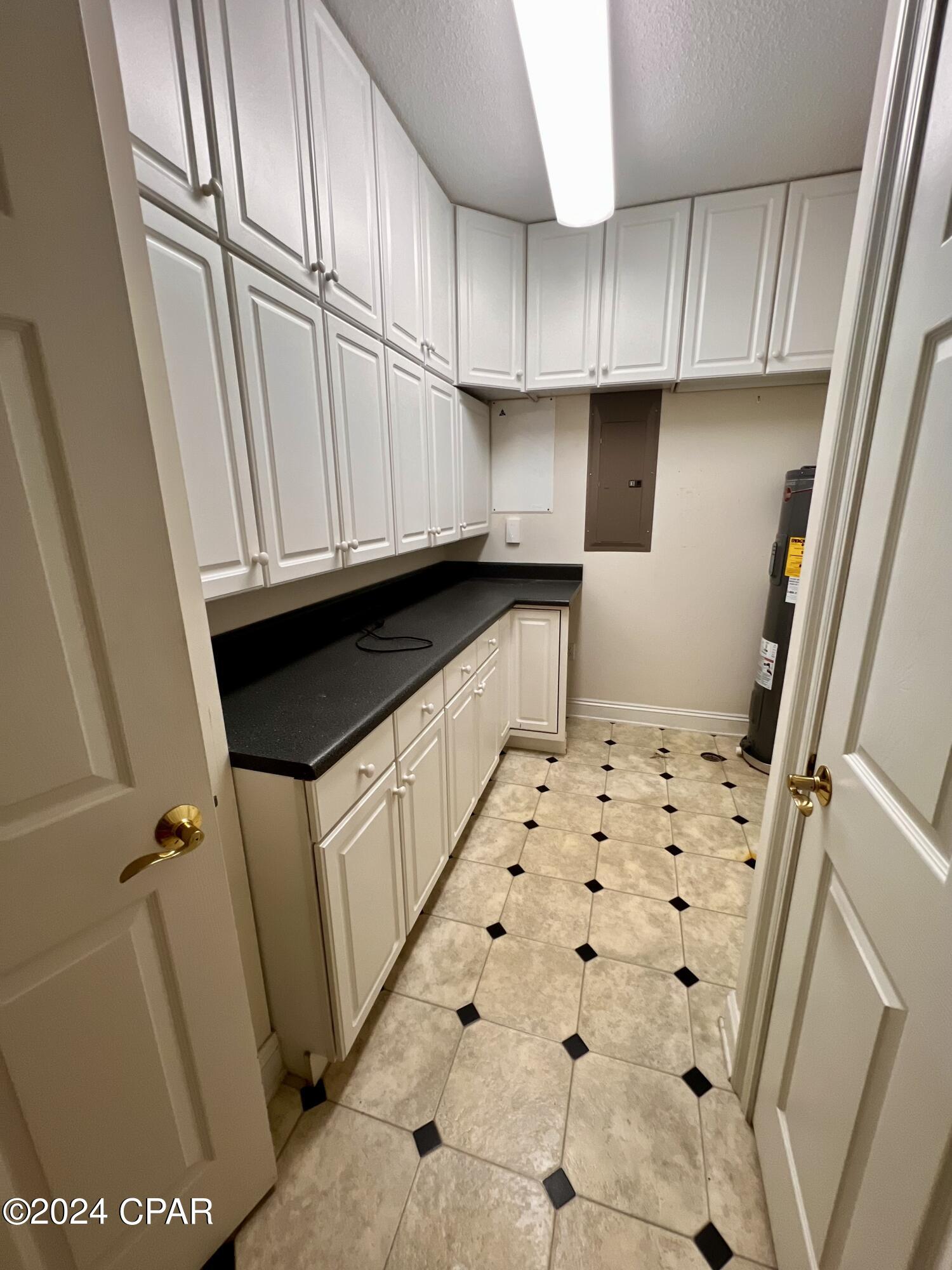 1600 Marina Bay Drive 807