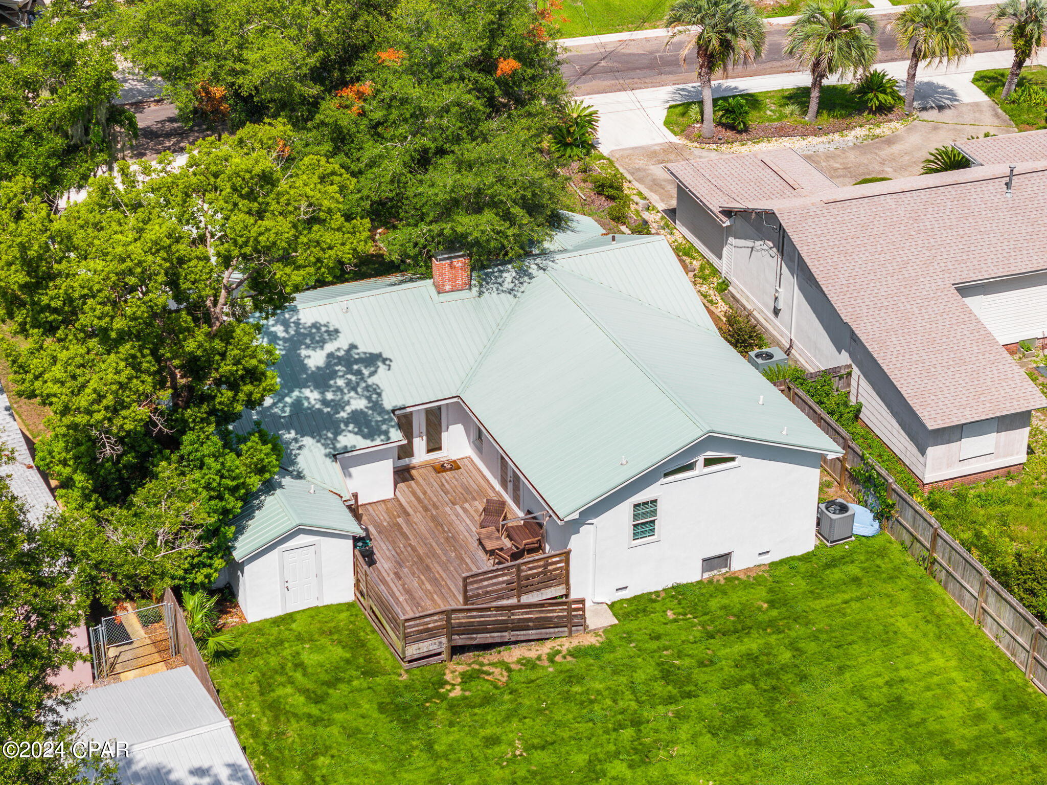 415 S Macarthur Avenue