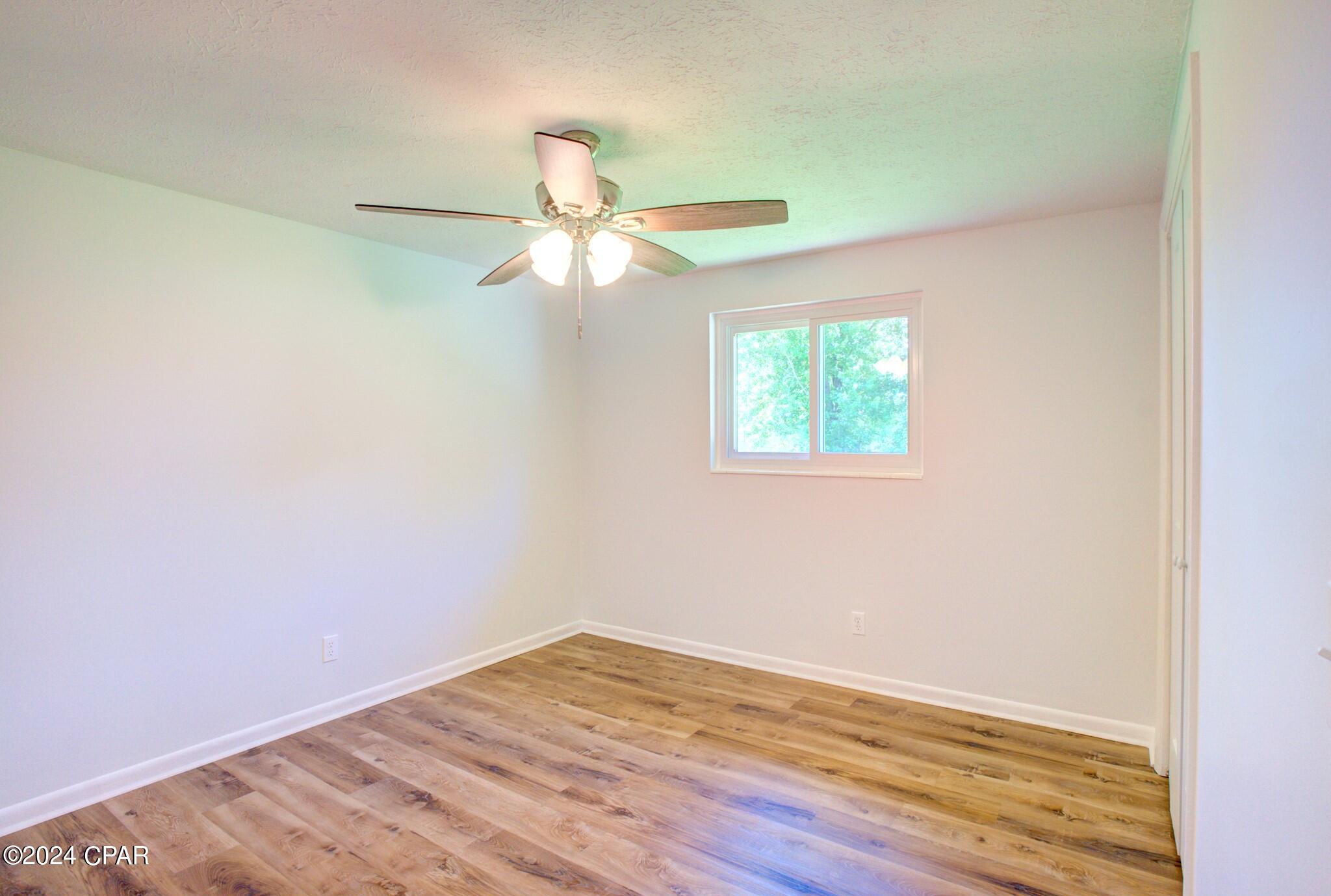 1025 Bradford Circle