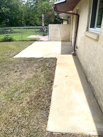 1025 Bradford Circle