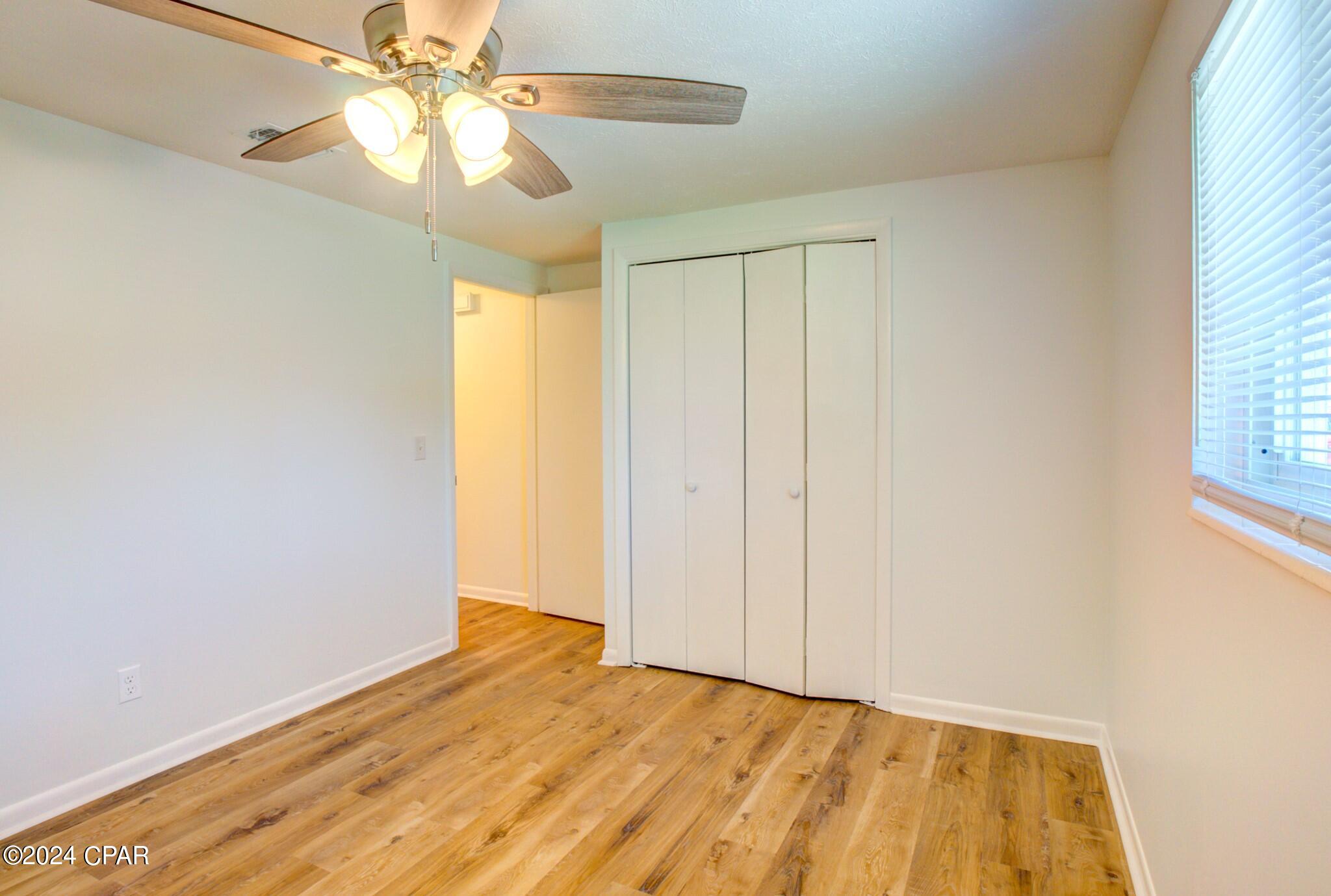 1025 Bradford Circle