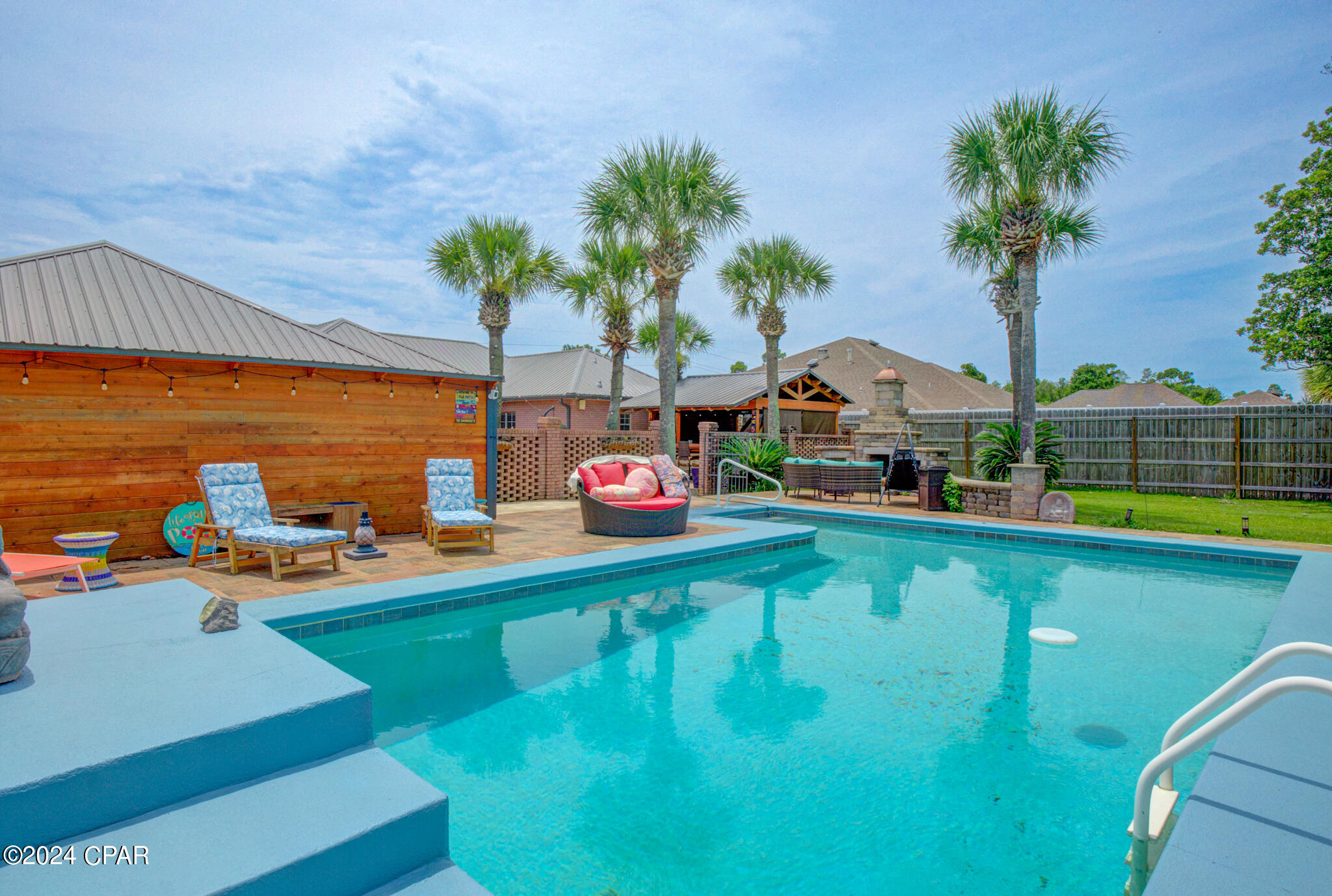 503 Parkwood Drive