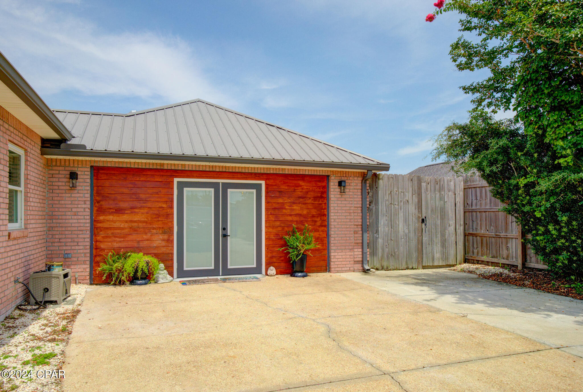 503 Parkwood Drive