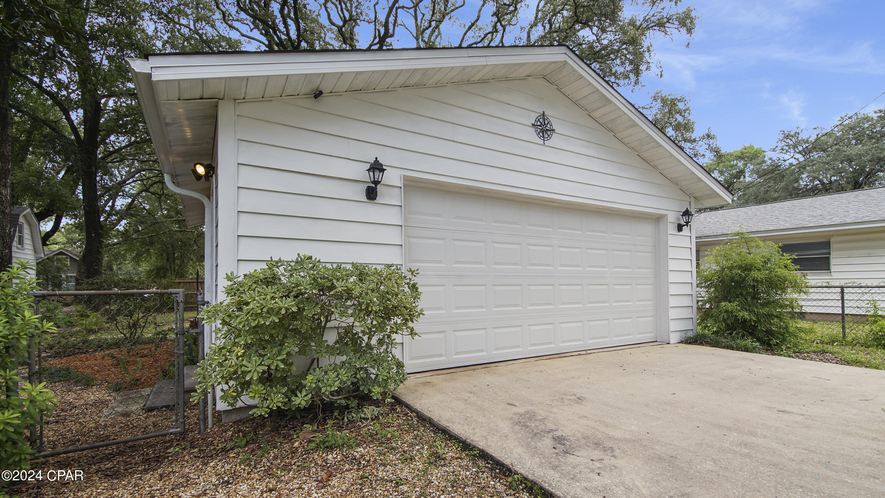 724 Powell Dr Drive