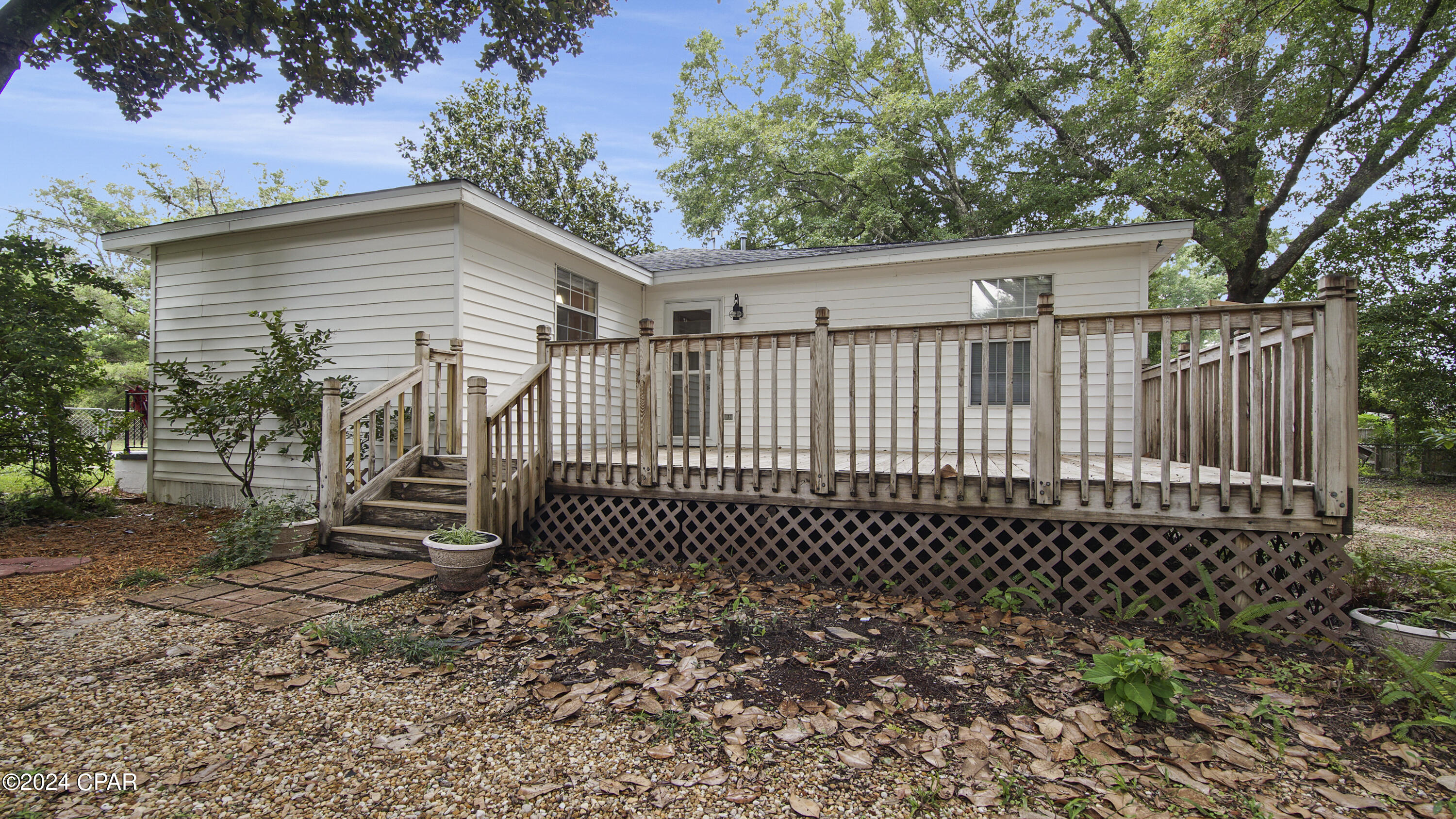 724 Powell Dr Drive