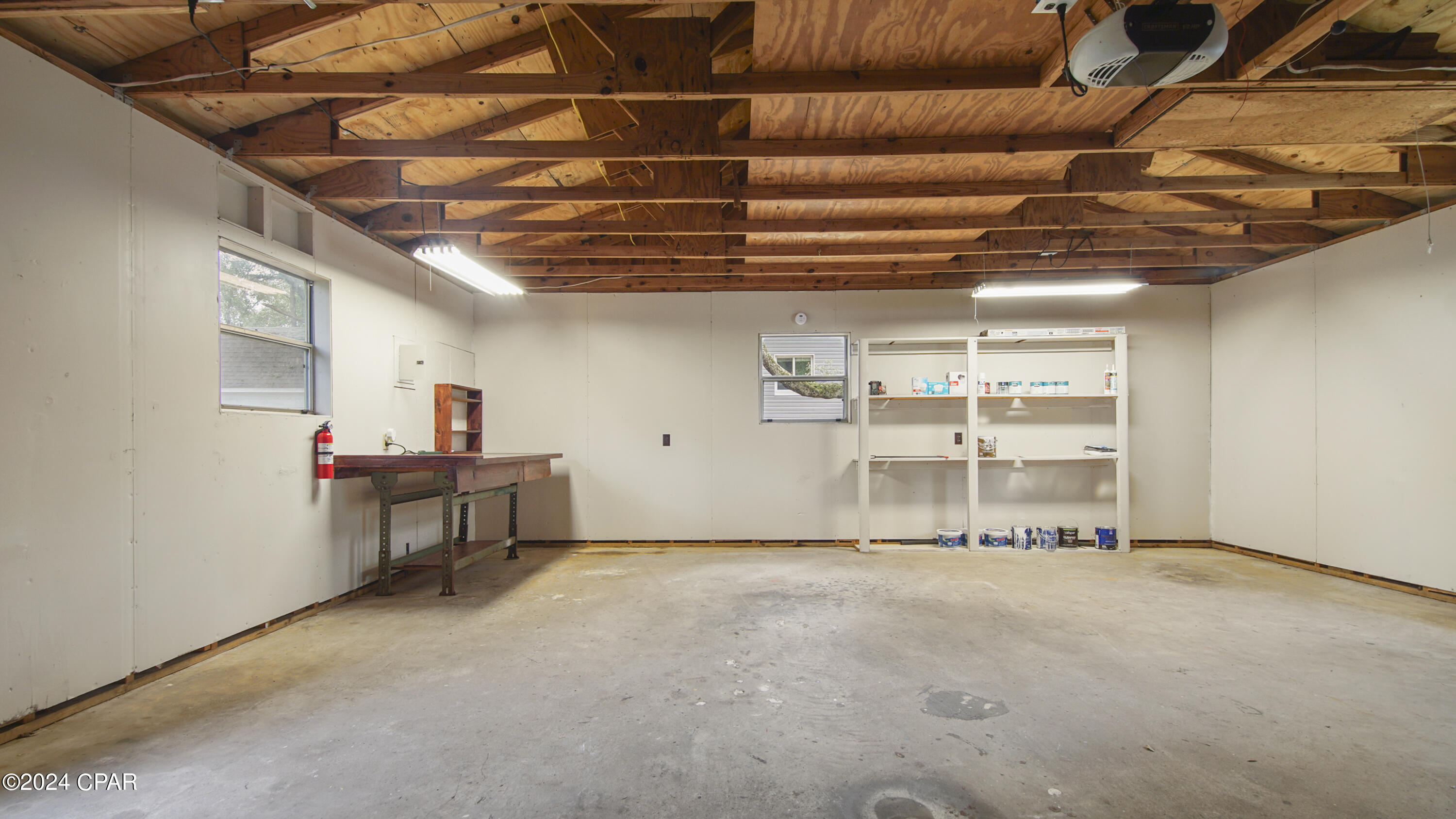 724 Powell Dr Drive