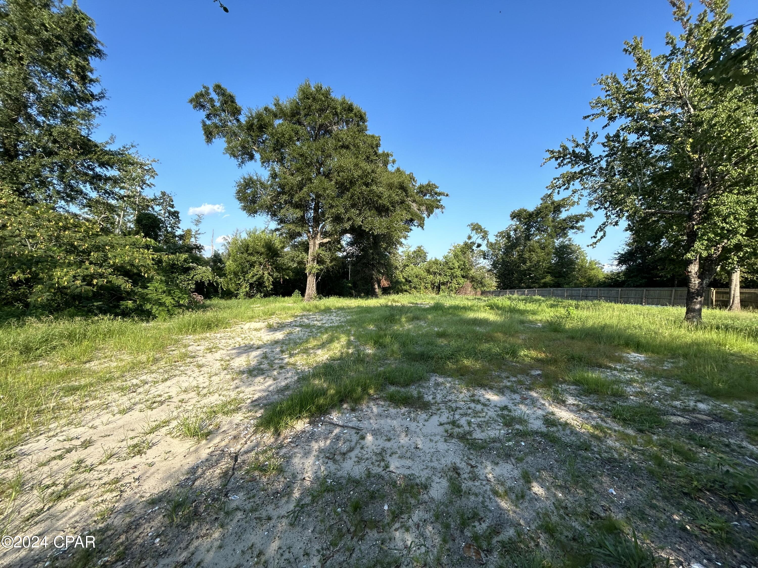 8912 Kingswood Road Road