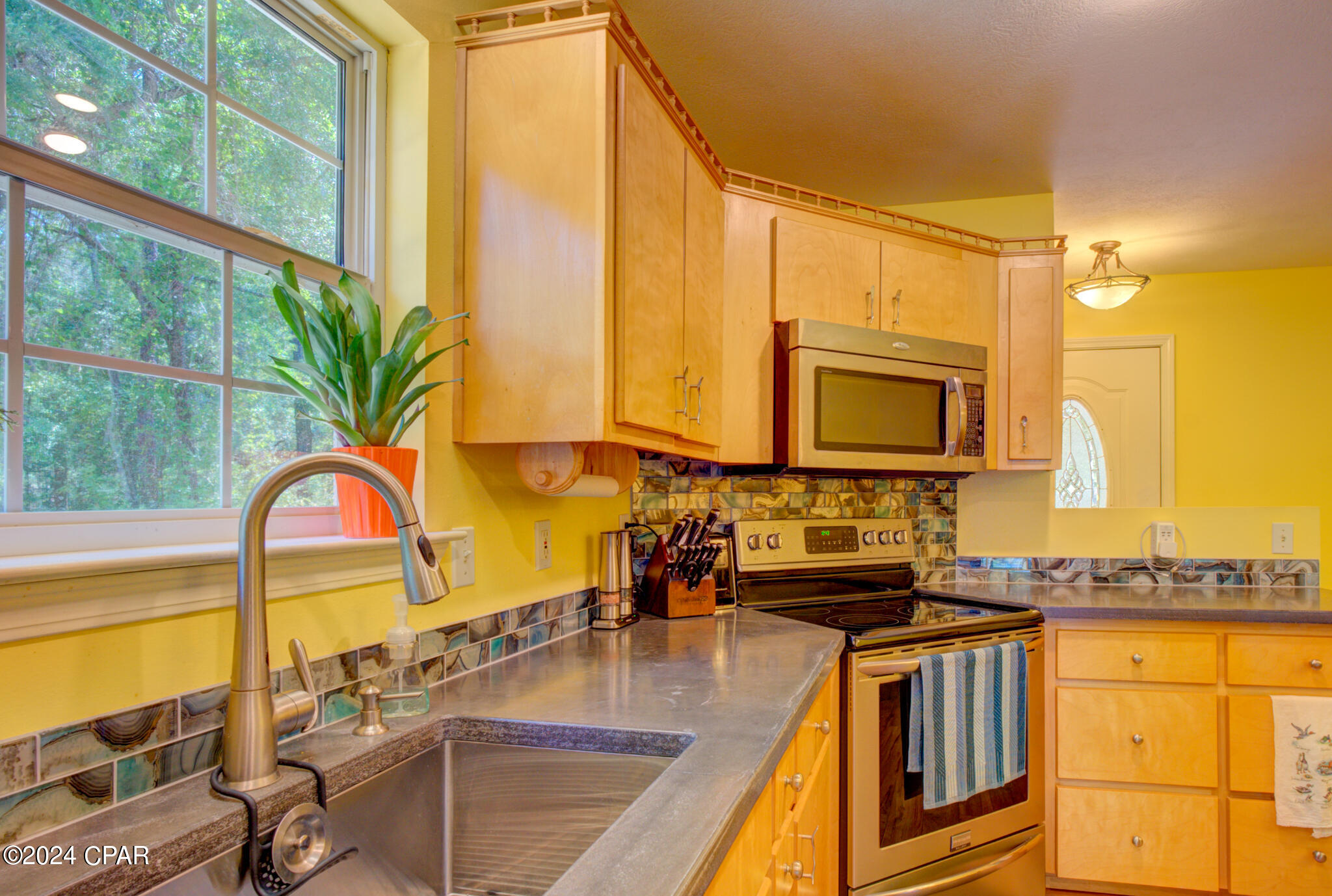 3525 Quail Ridge Drive Drive