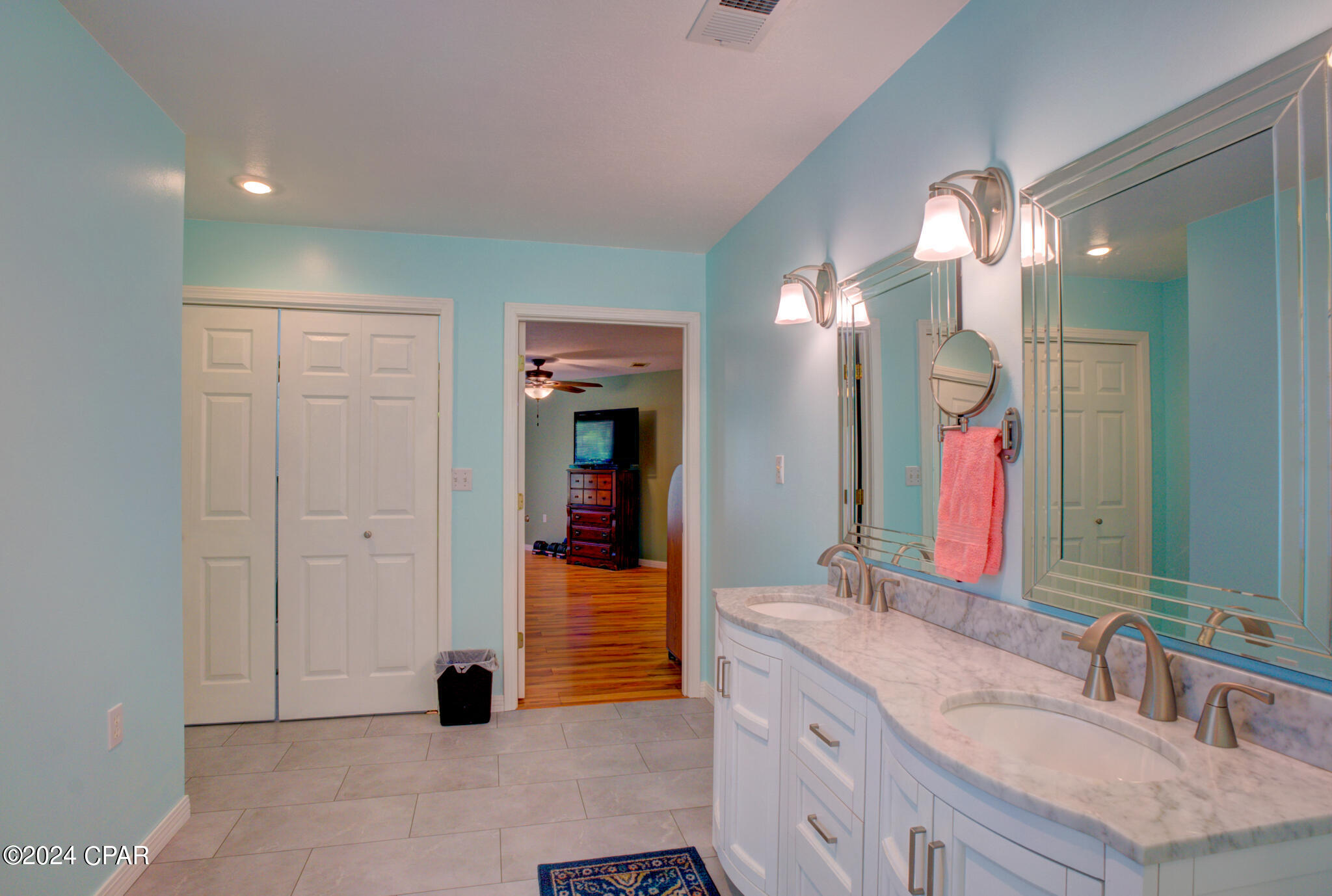 3525 Quail Ridge Drive Drive