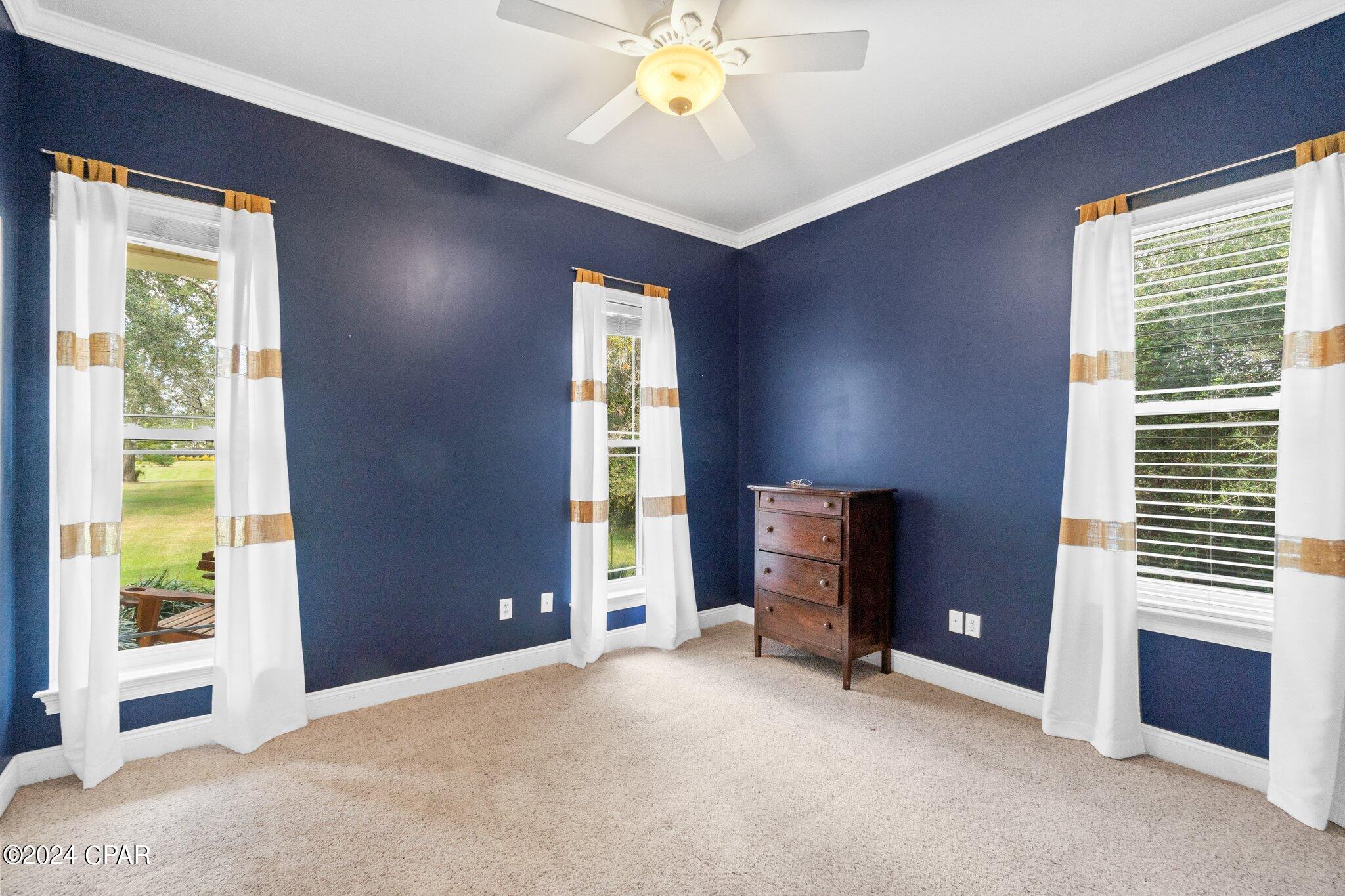 138 White Oaks Boulevard