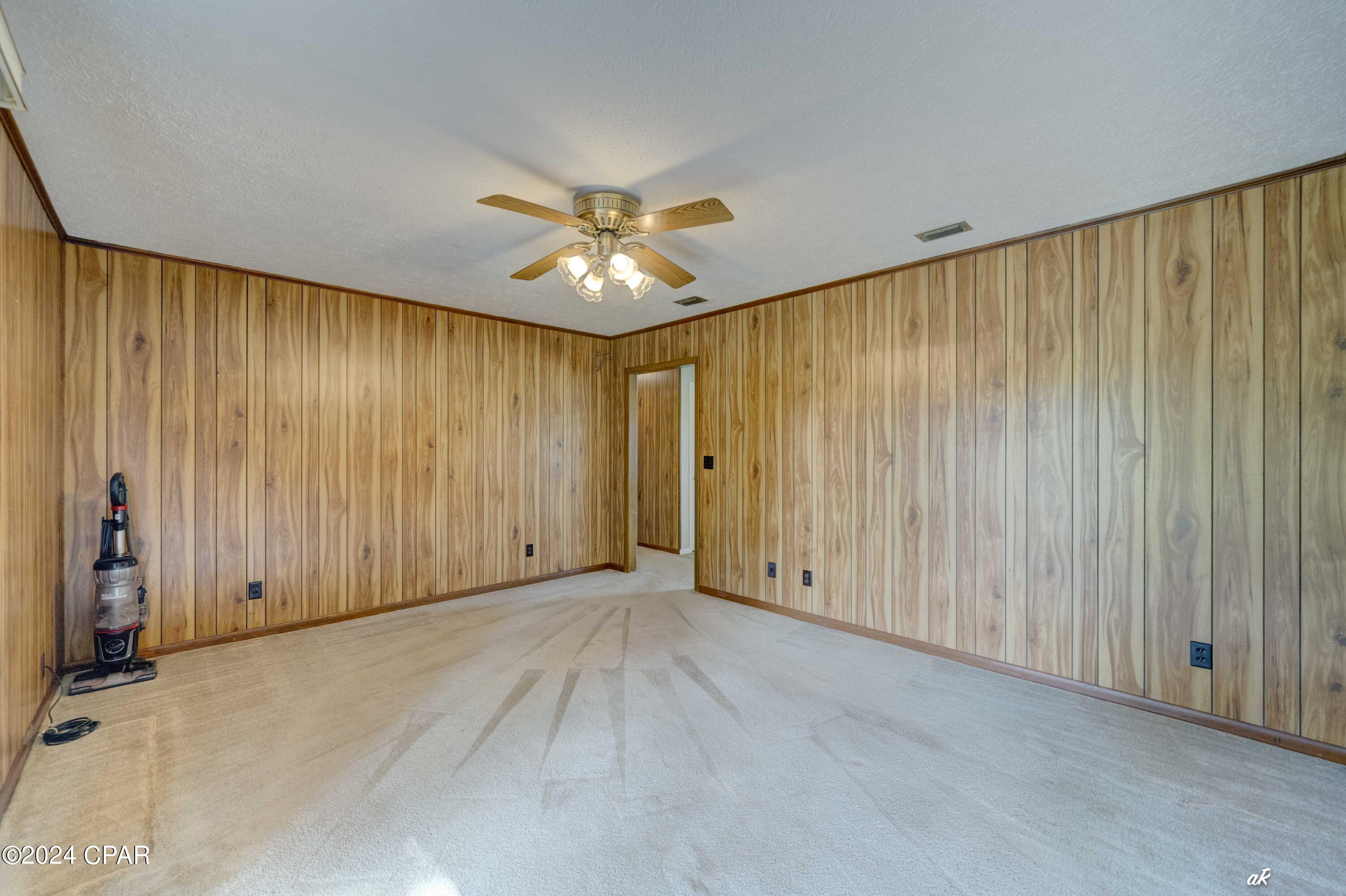 6331 Grassy Point Road