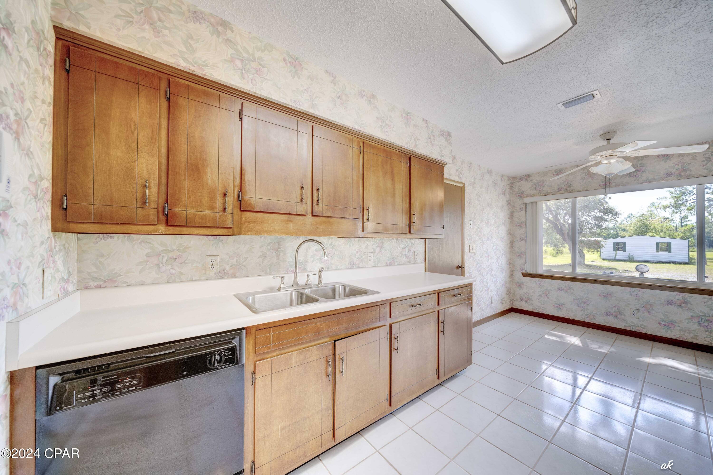 6331 Grassy Point Road