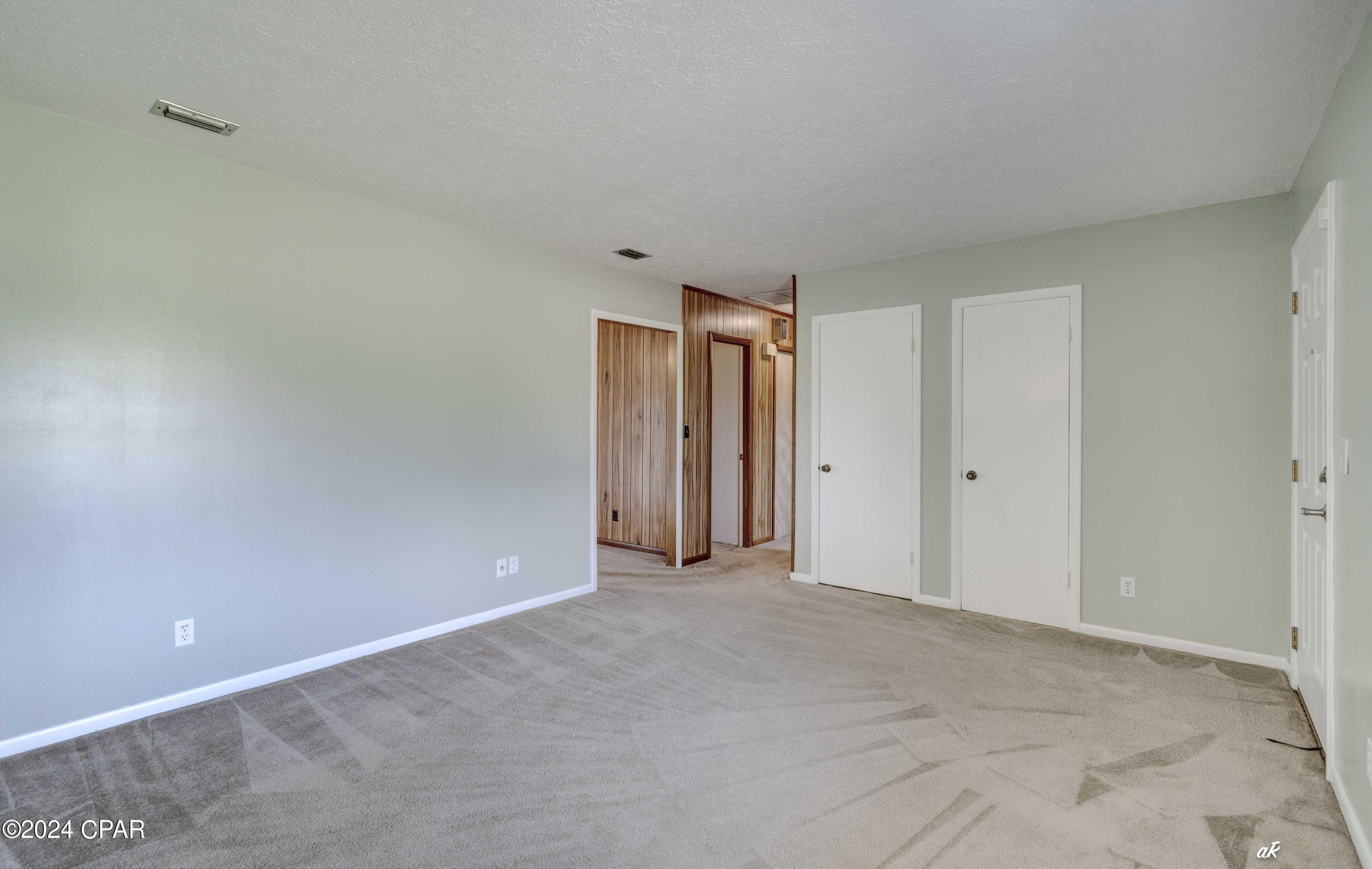 6331 Grassy Point Road