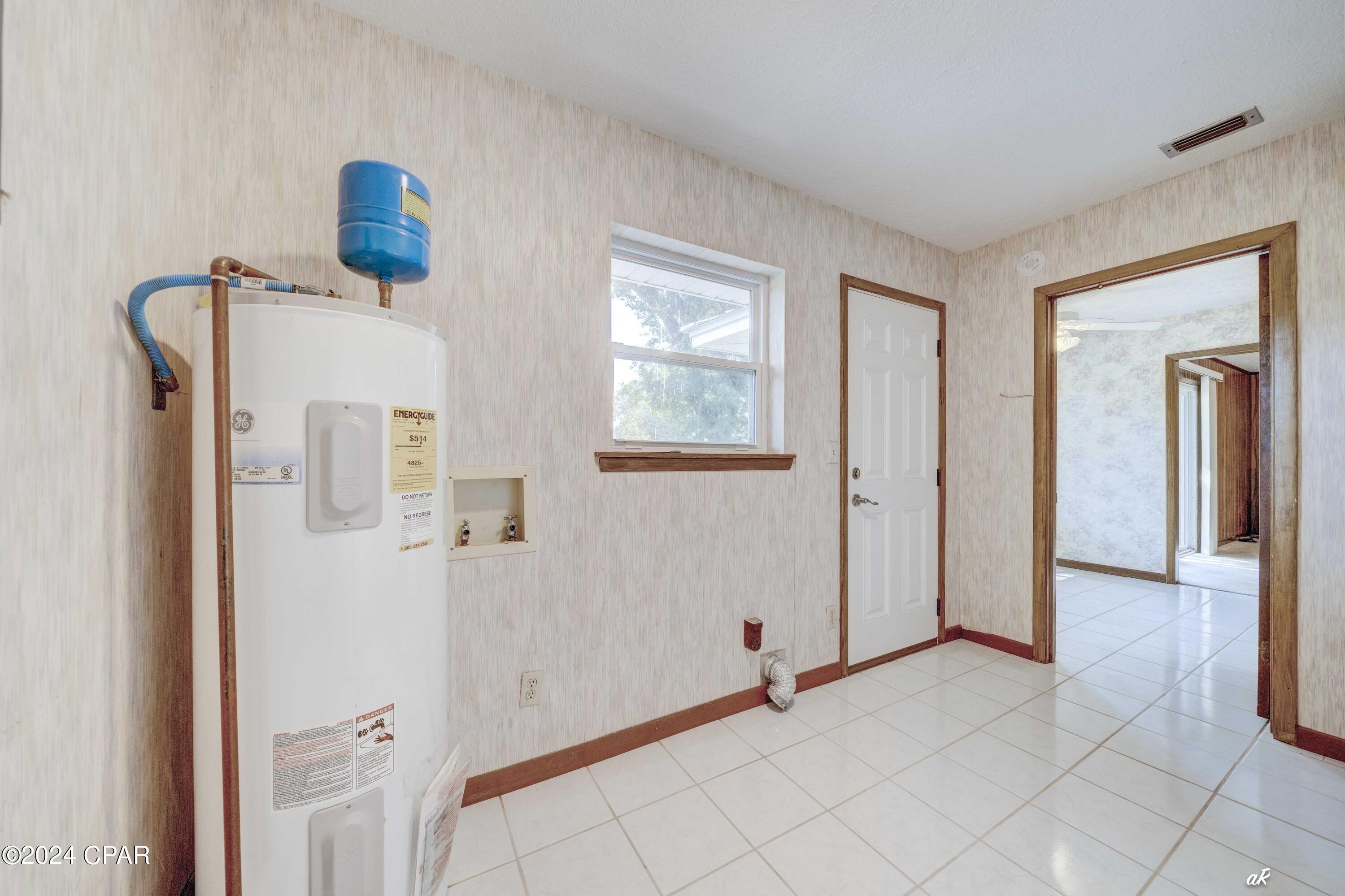 6331 Grassy Point Road