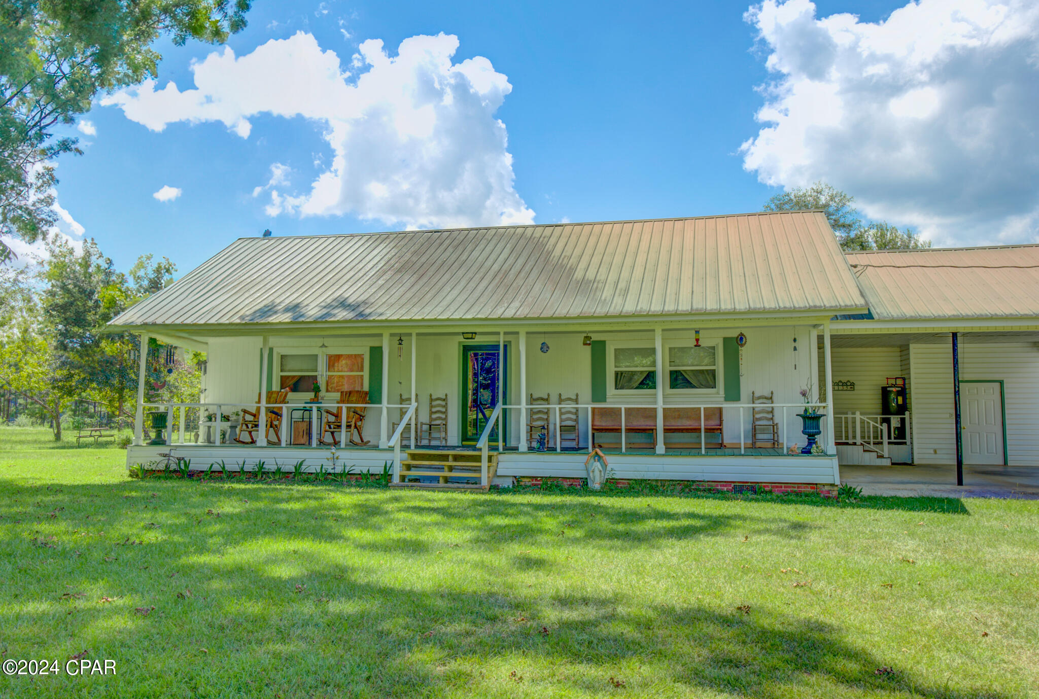 4135 Cliff Road