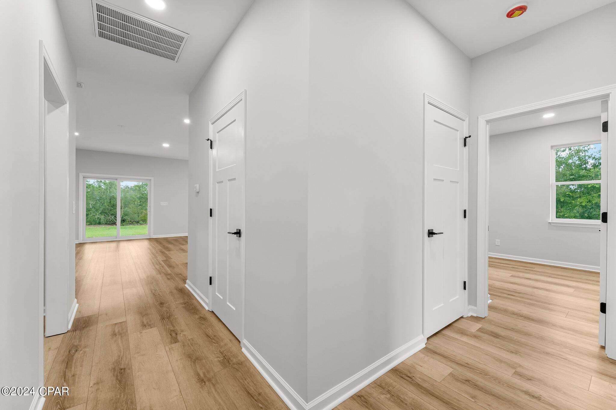 1107 Ainsworth
