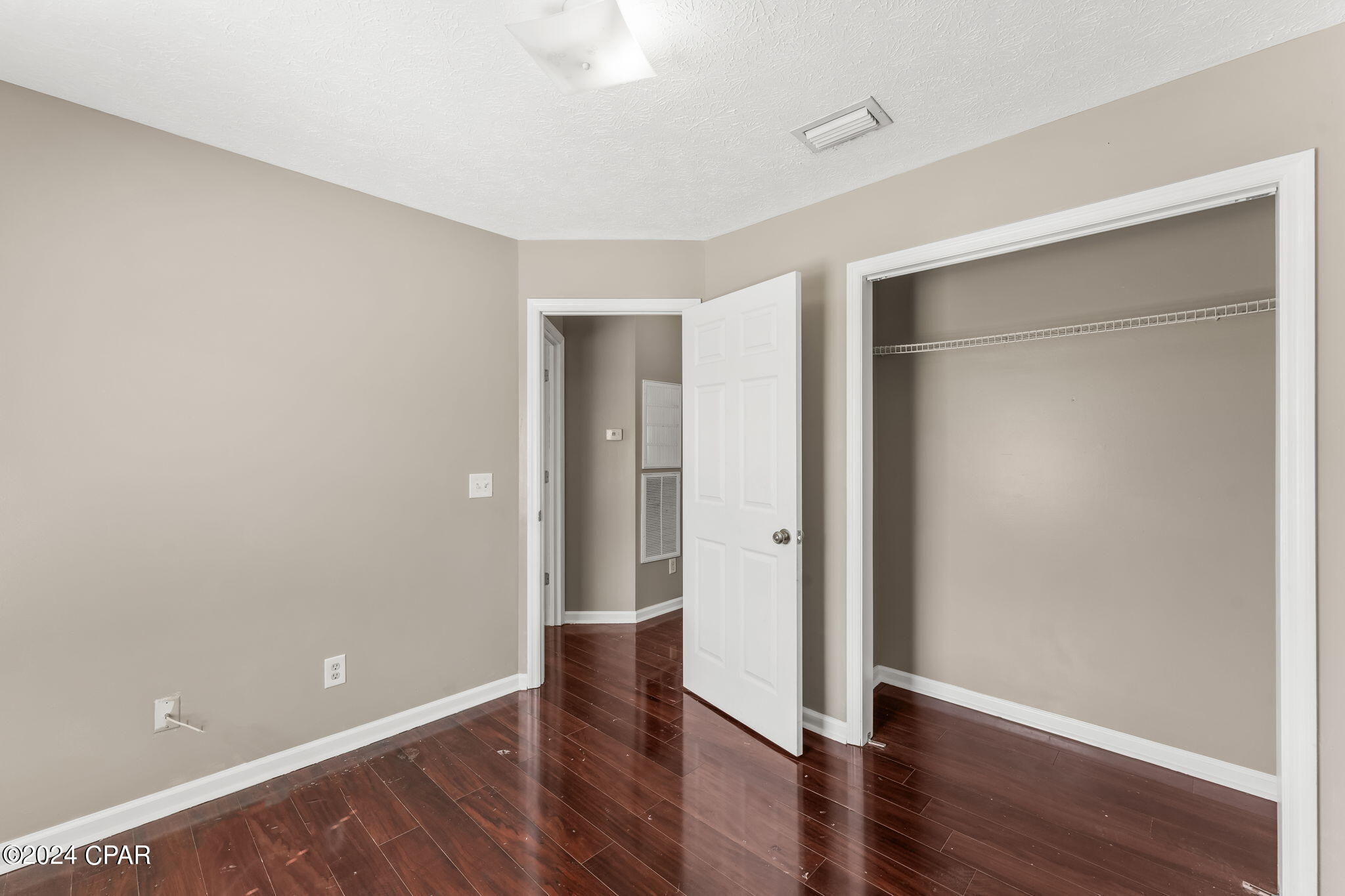 2600 Willow Brook Drive