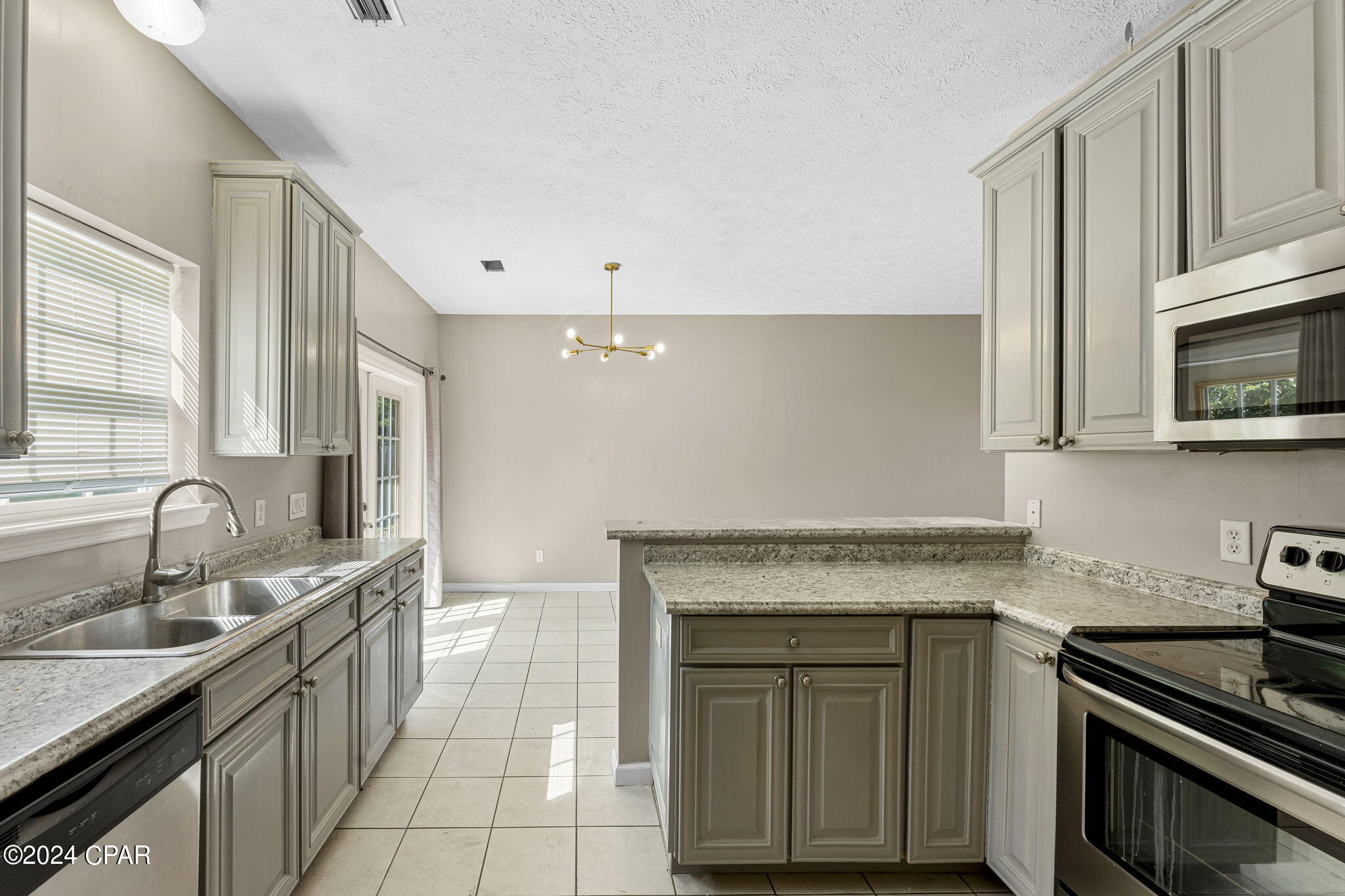 2600 Willow Brook Drive