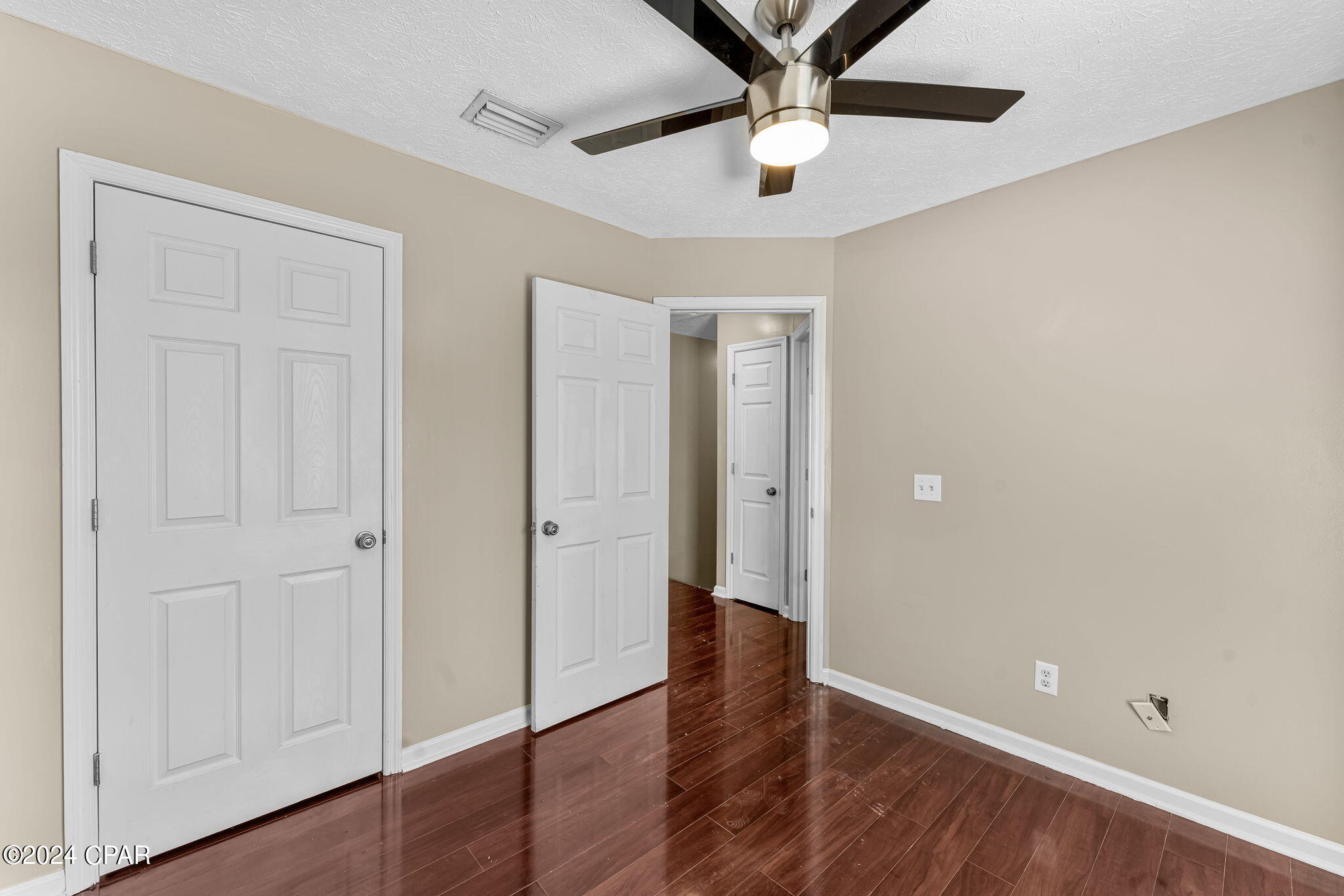 2600 Willow Brook Drive