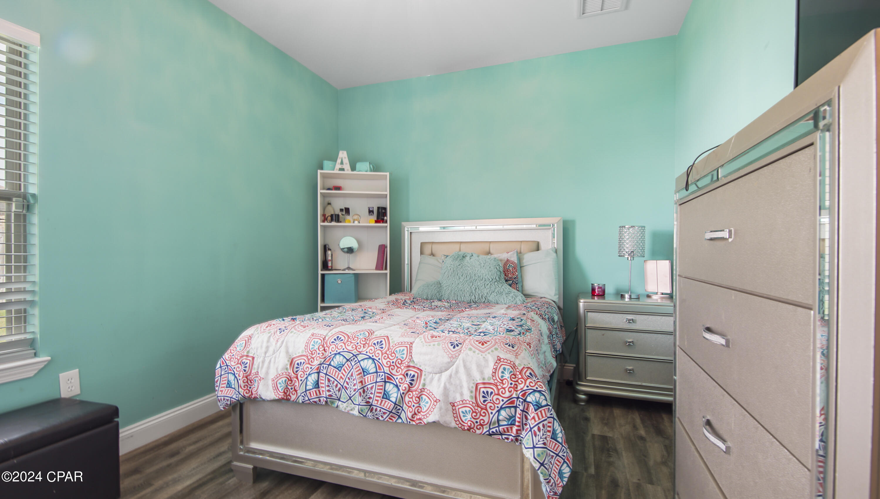 3832 Whitehead Boulevard