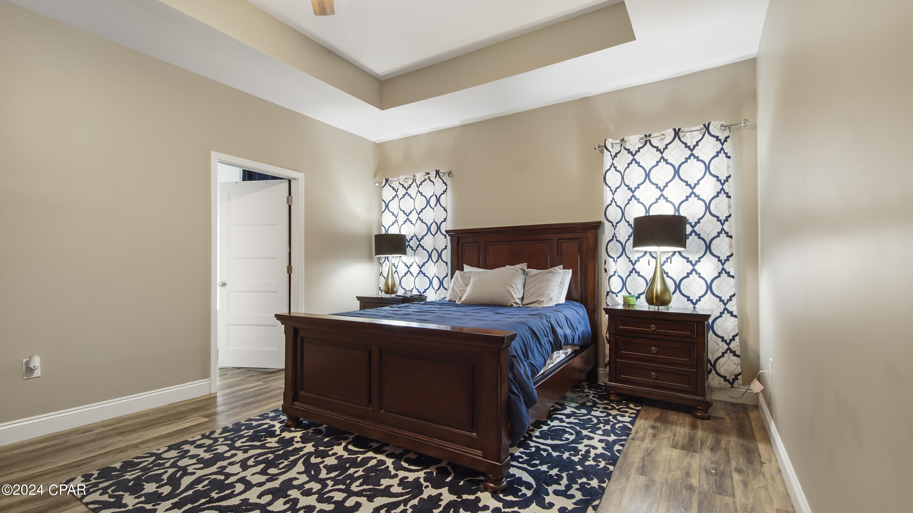 3832 Whitehead Boulevard