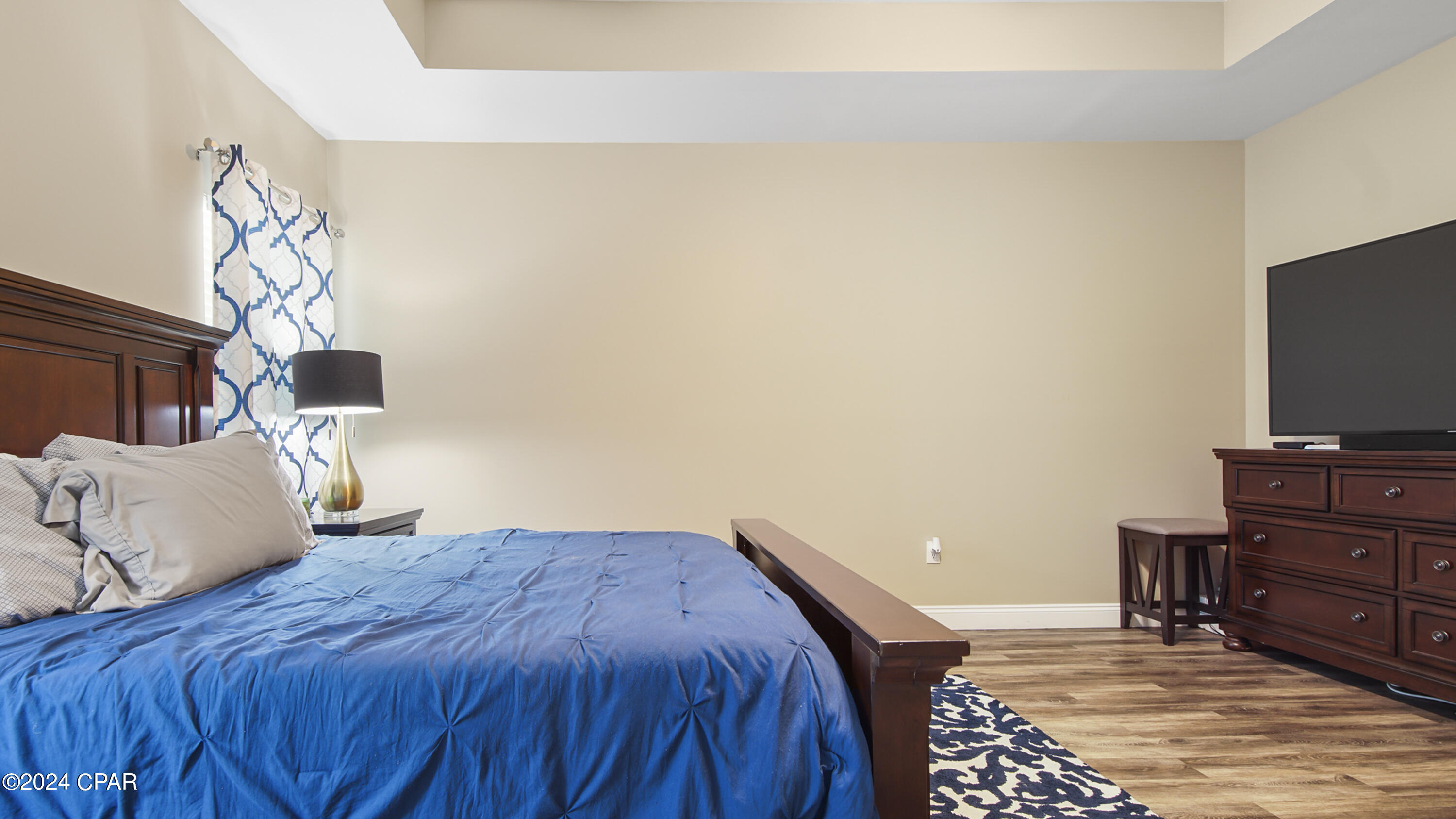 3832 Whitehead Boulevard