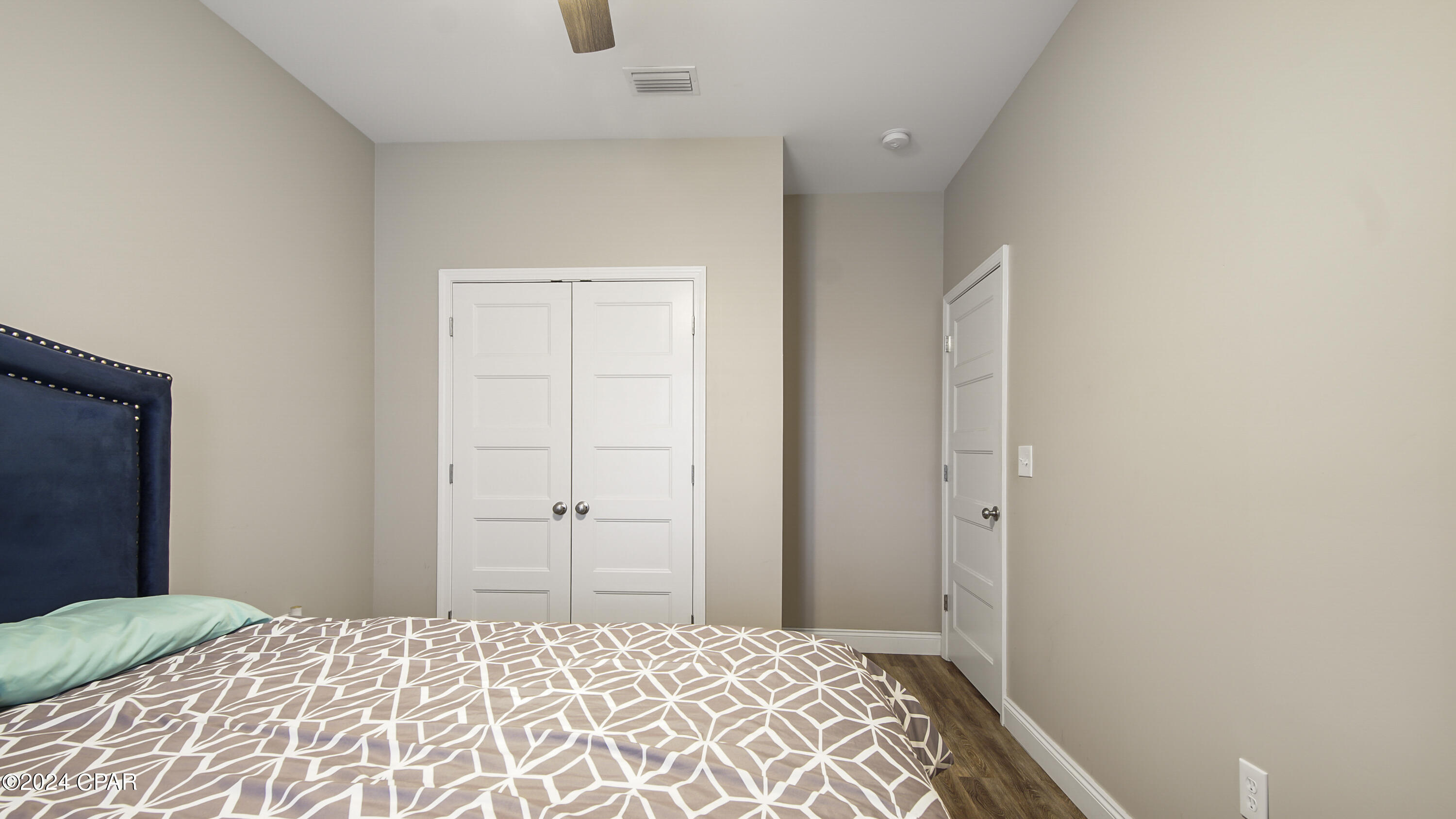 3832 Whitehead Boulevard