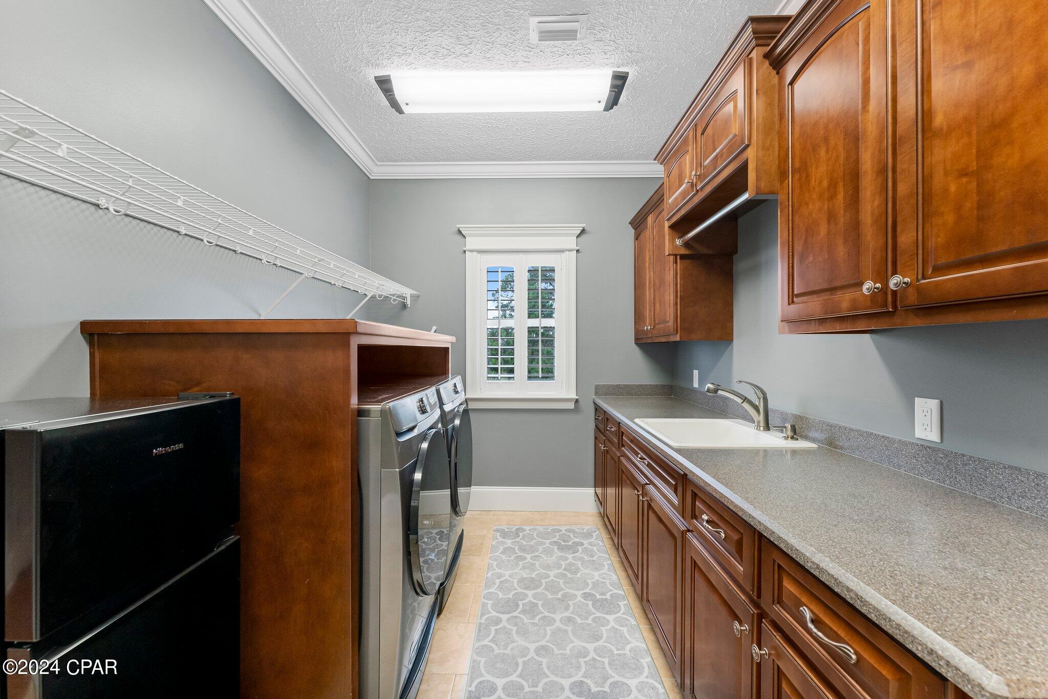 3204 Swordfish Drive