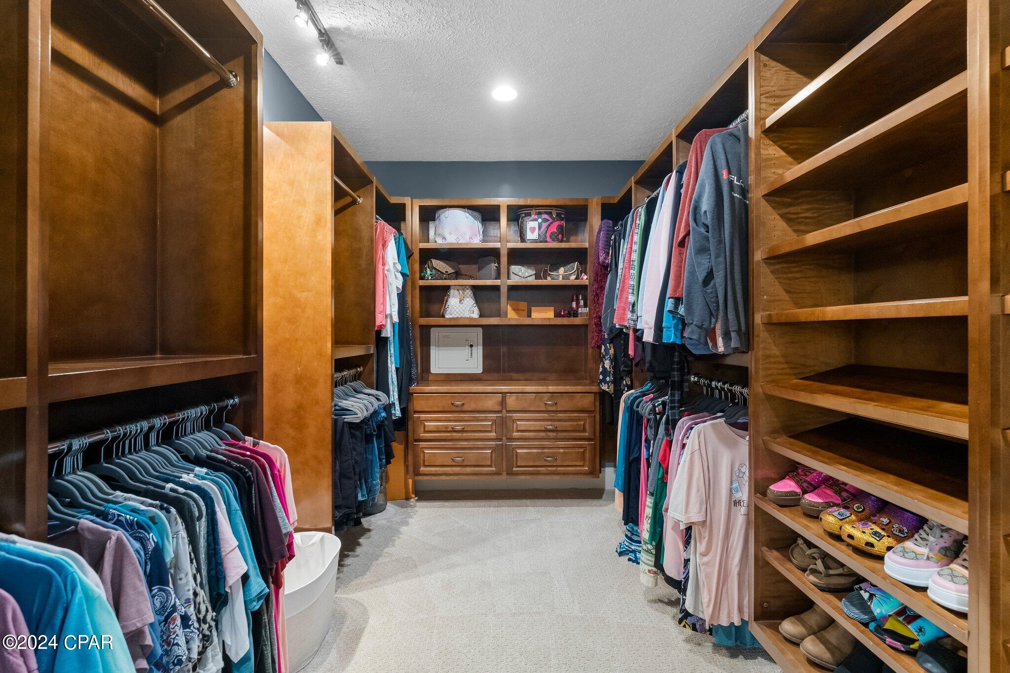 3204 Swordfish Drive