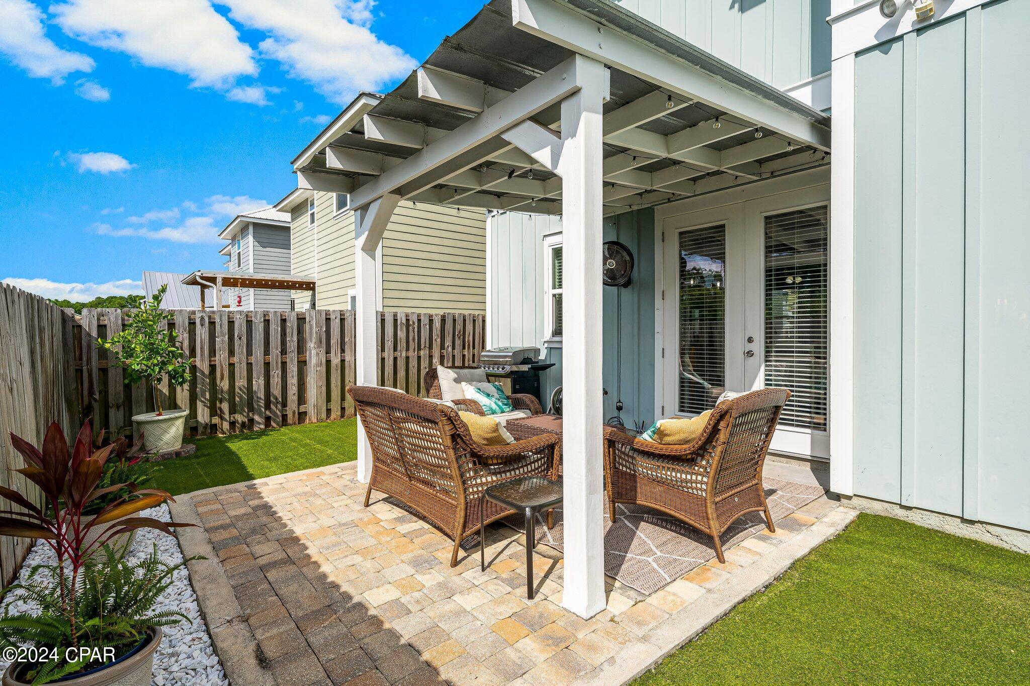 3738 Tiki Drive