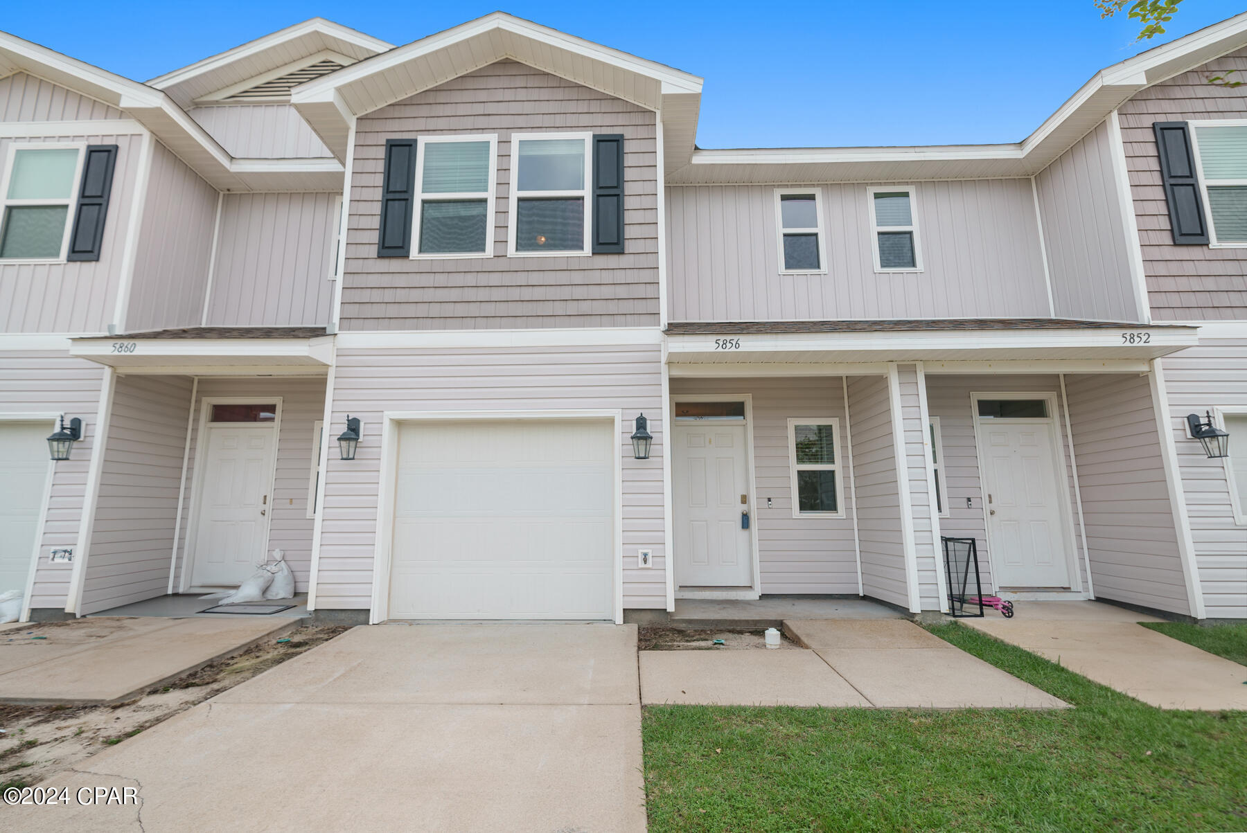 5856 Callaway Circle