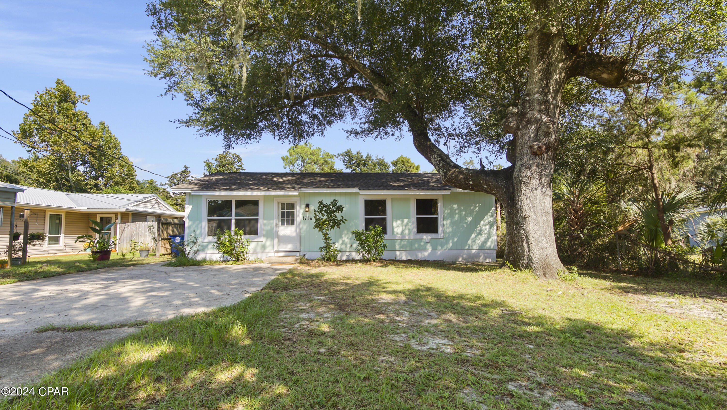 1716 Palmetto Avenue