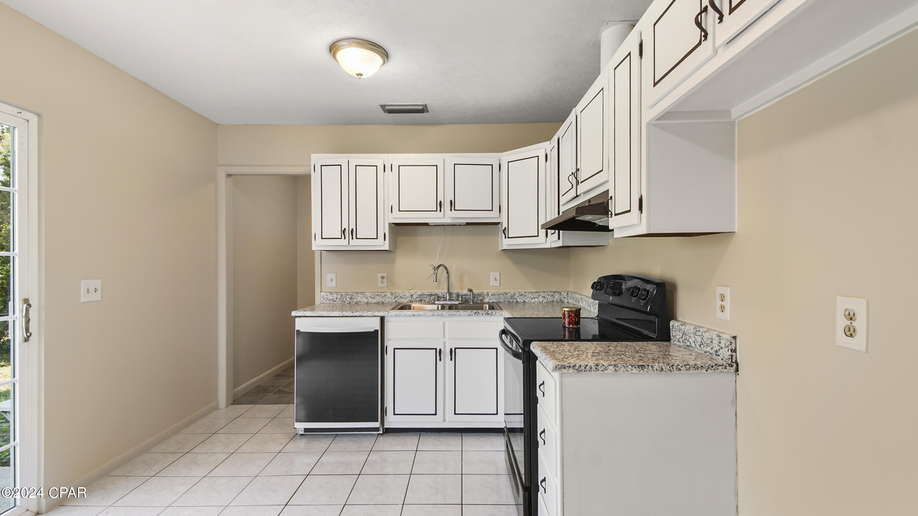 1716 Palmetto Avenue