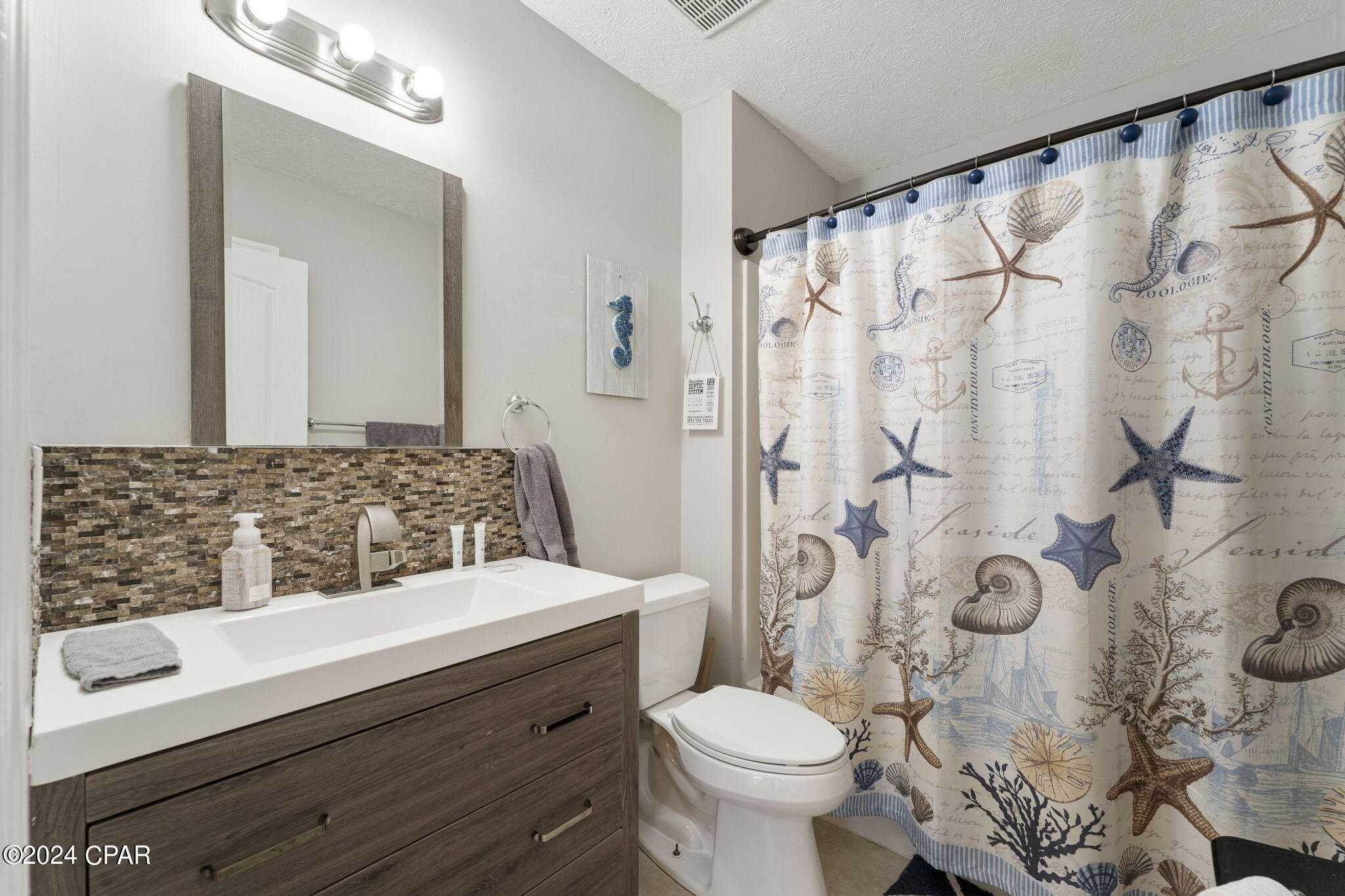 21321 Pompano Avenue