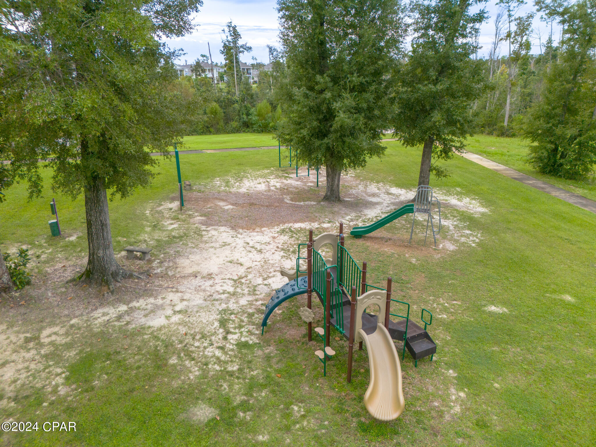 4015 Oak Forest Drive Drive