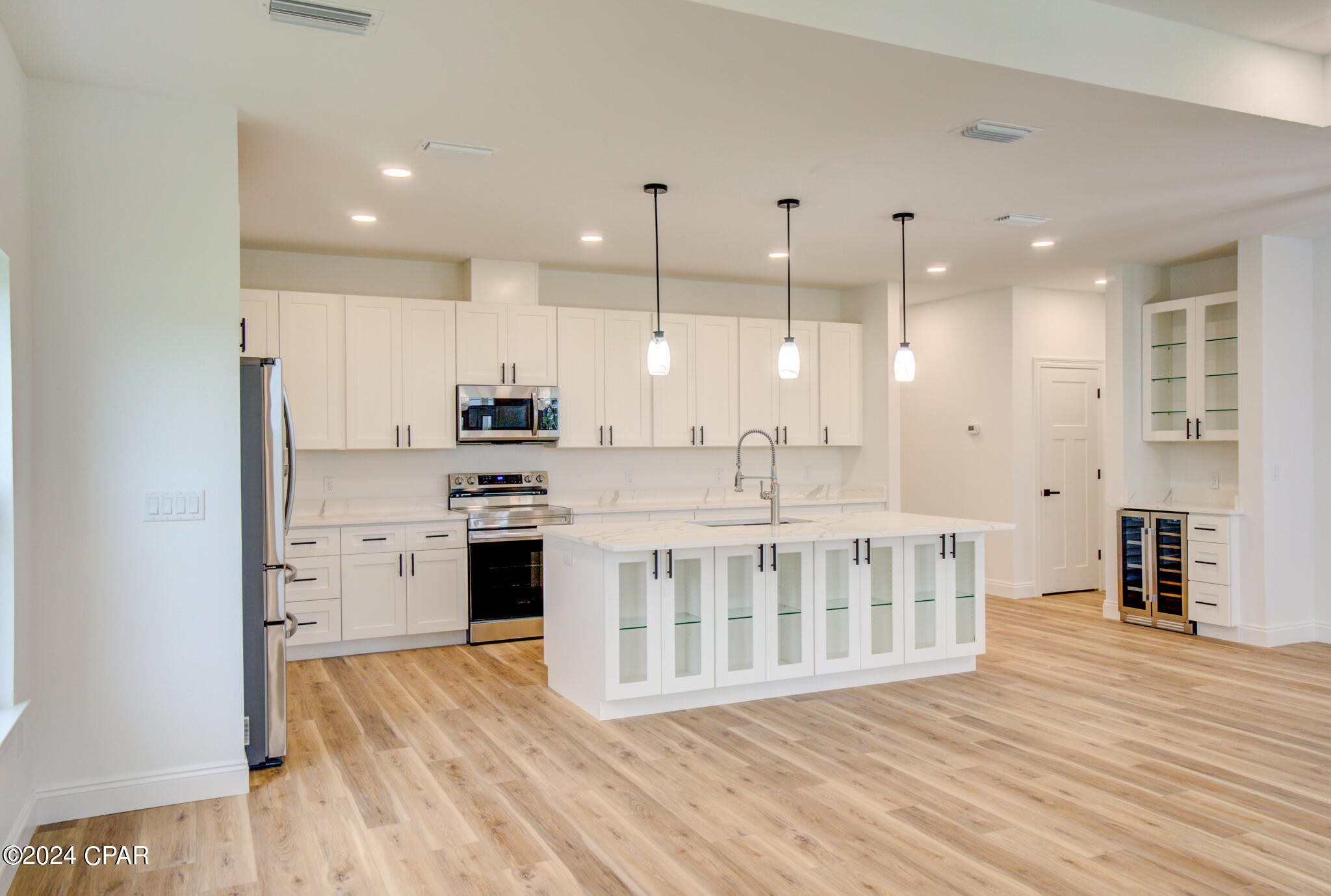 4015 Oak Forest Drive Drive