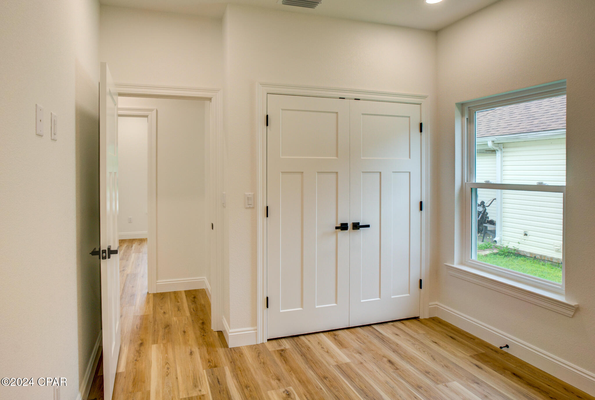 4015 Oak Forest Drive Drive