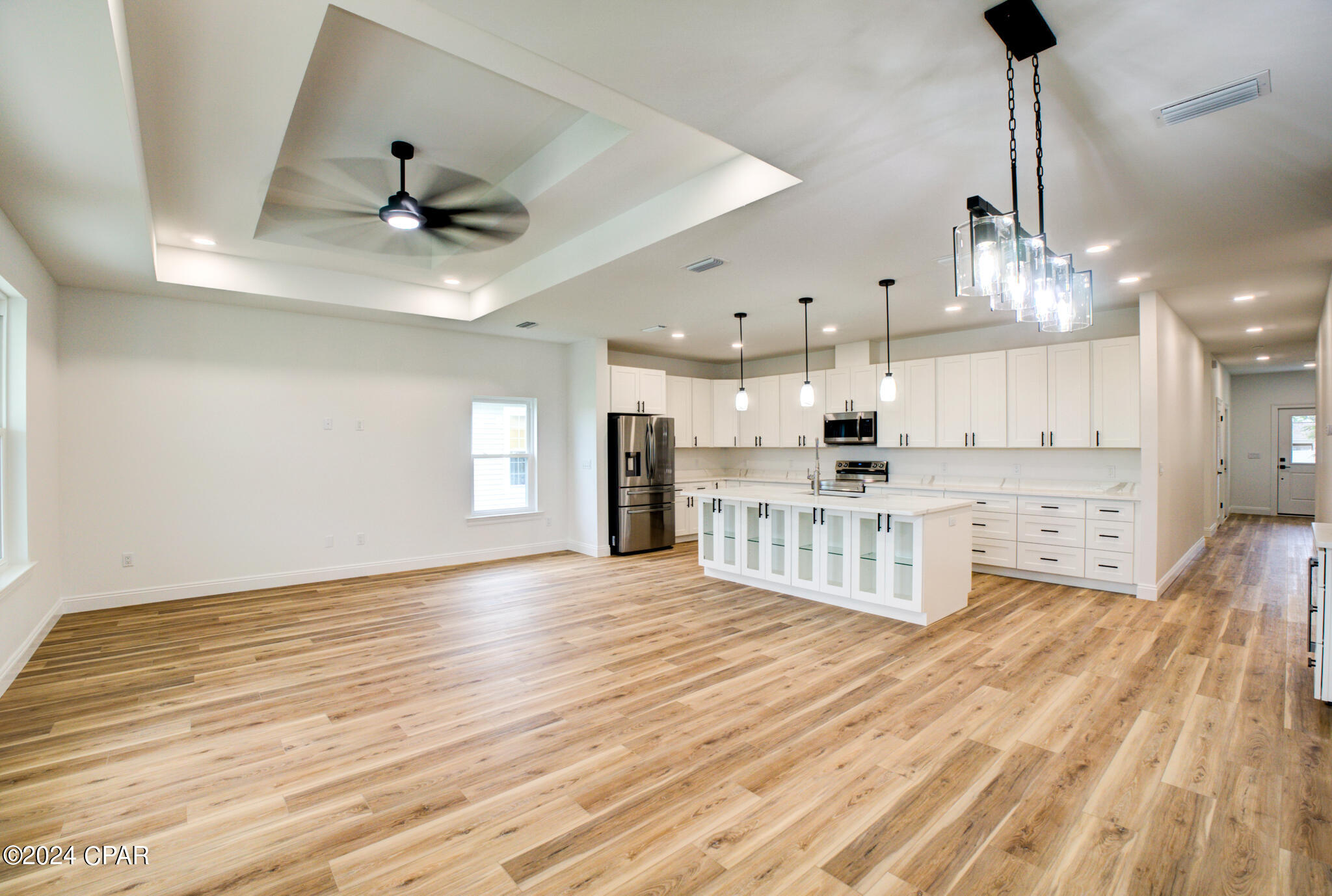 4015 Oak Forest Drive Drive